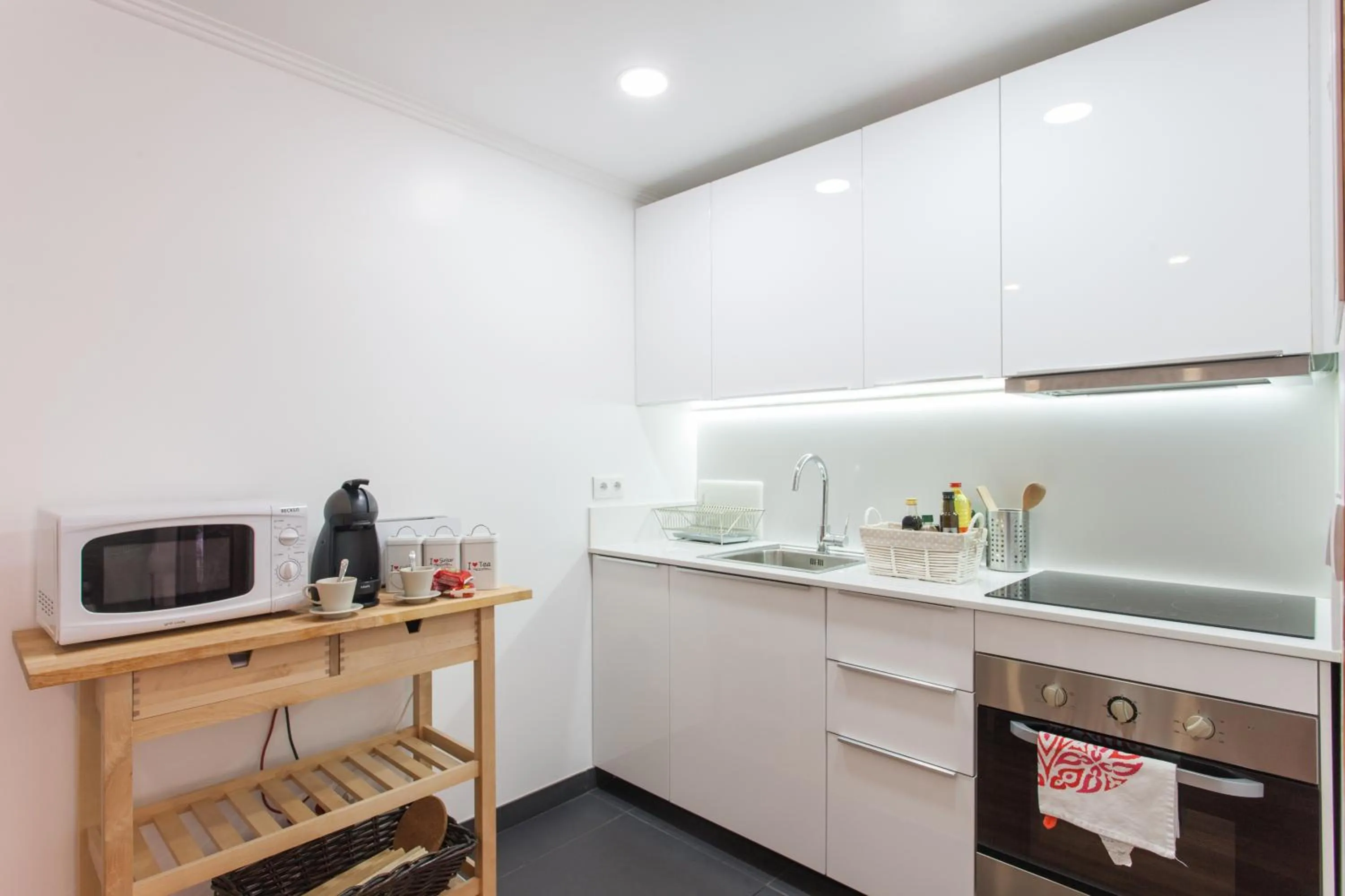 Kitchen or kitchenette in Apartments Center Bairro Alto