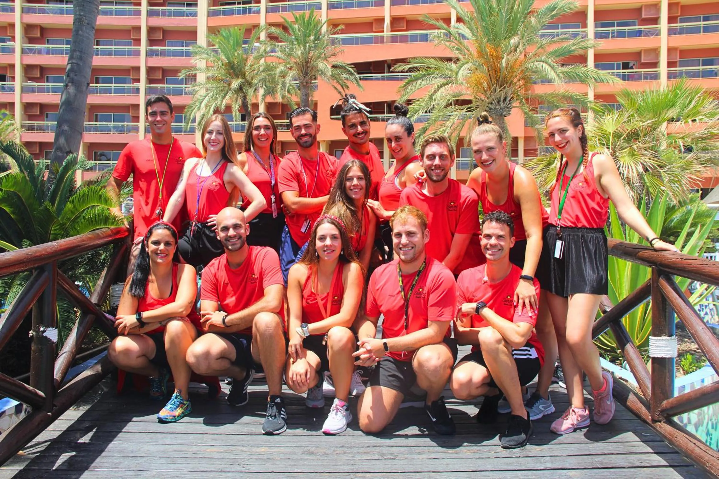 Entertainment in Sunset Beach Club Hotel Apartments