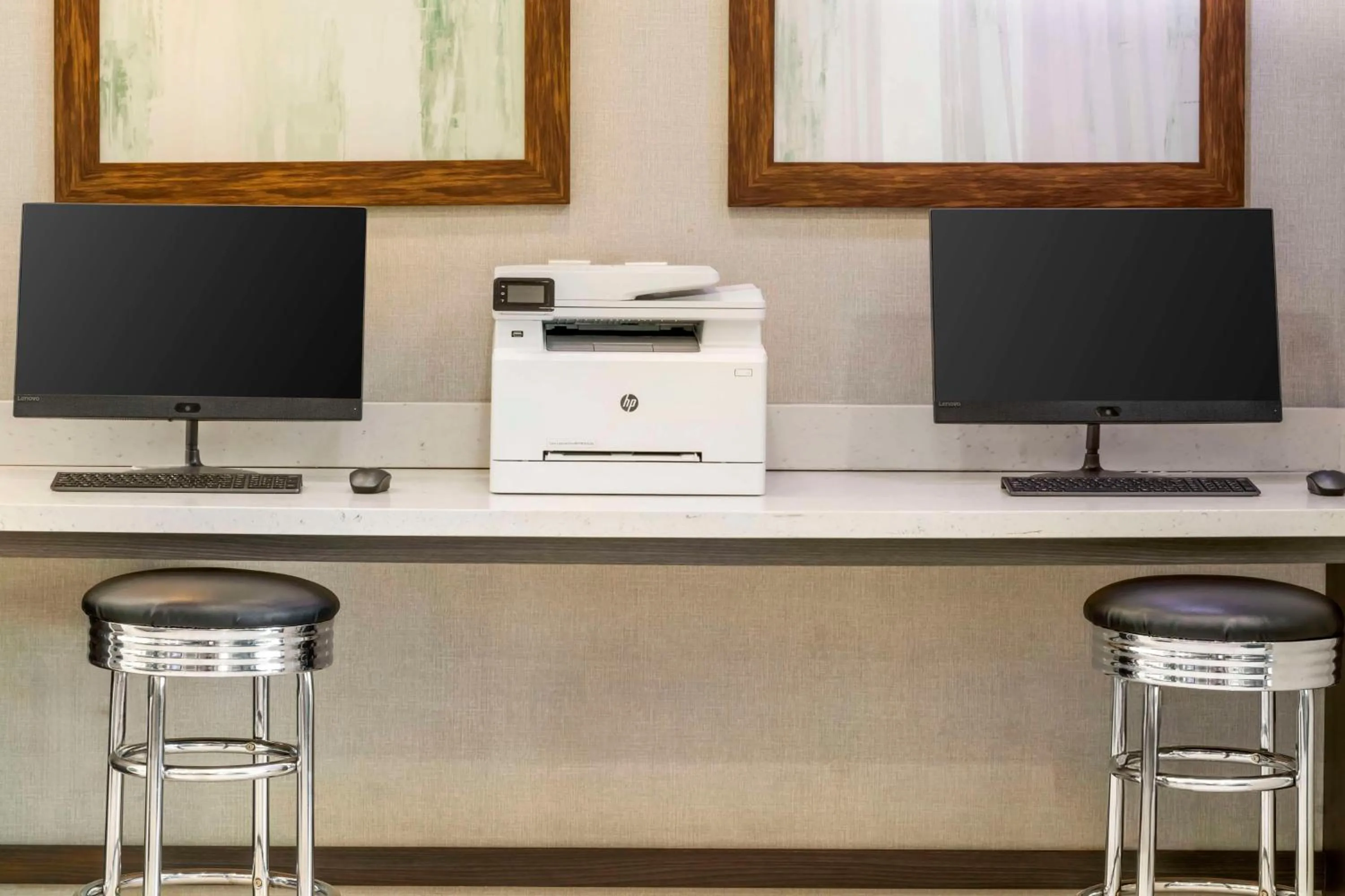 Business facilities in Best Western Plus Gardena-Los Angeles Inn & Suites