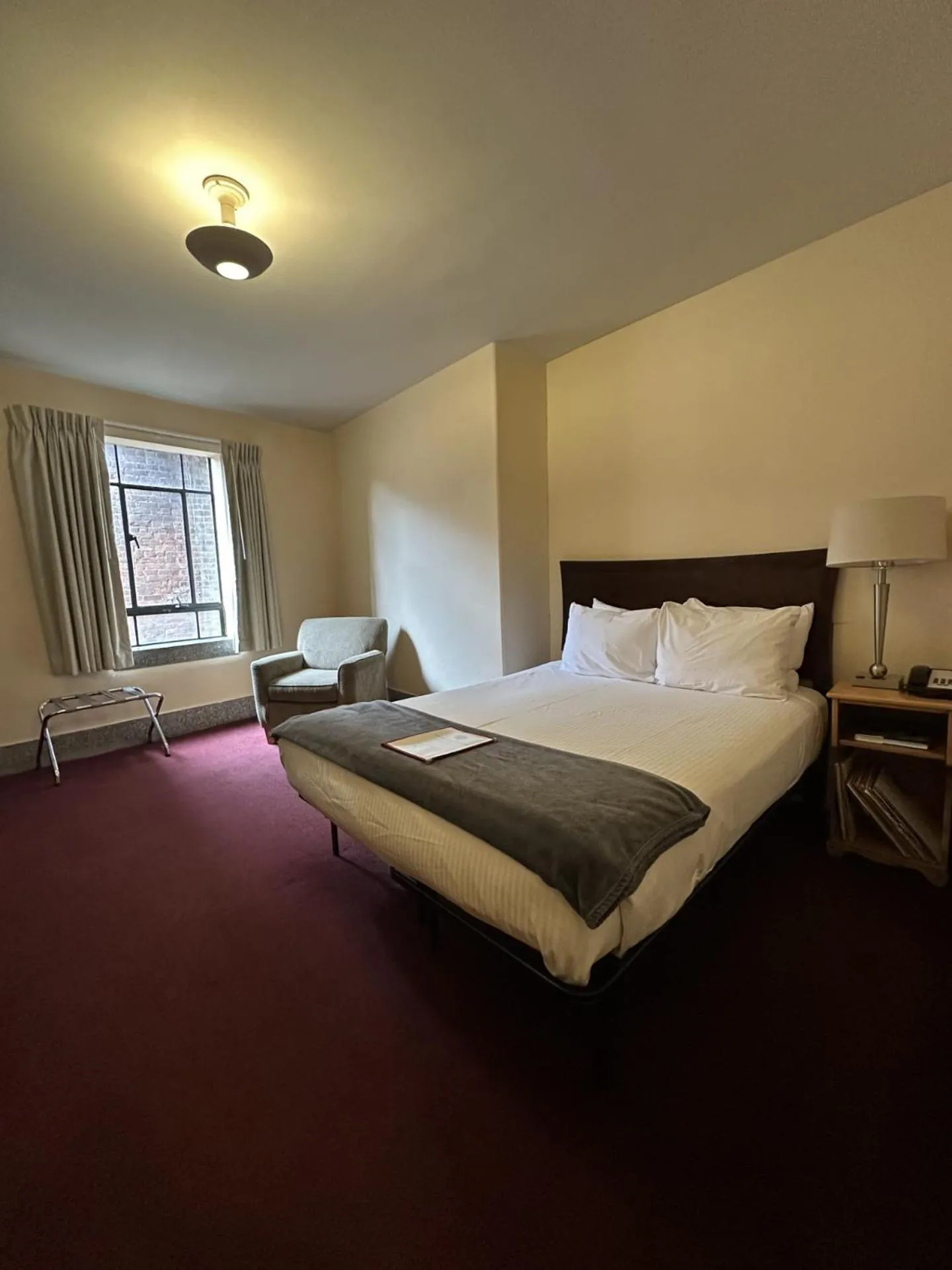 Bed in Latchis Hotel