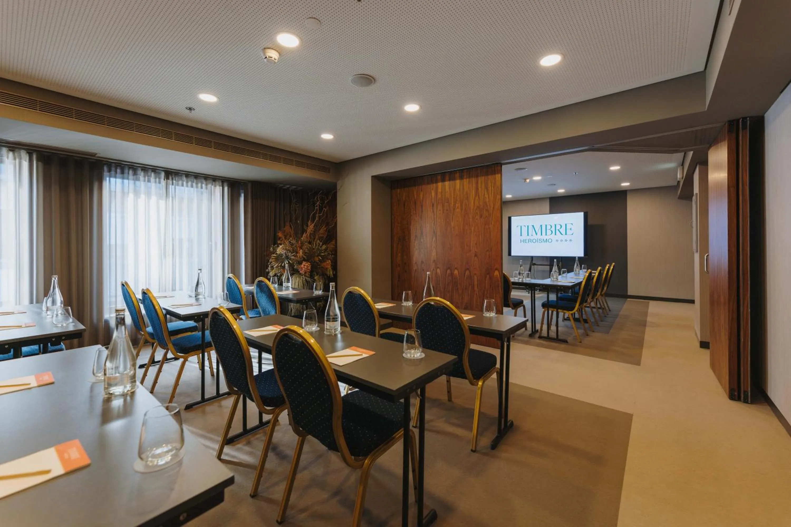 Meeting/conference room in Timbre Heroismo