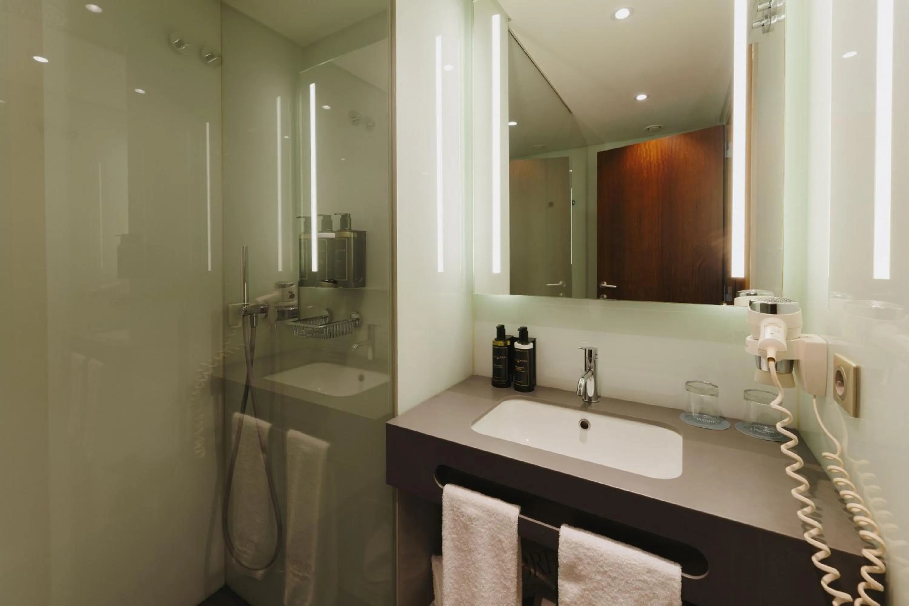 Bathroom in Timbre Heroismo