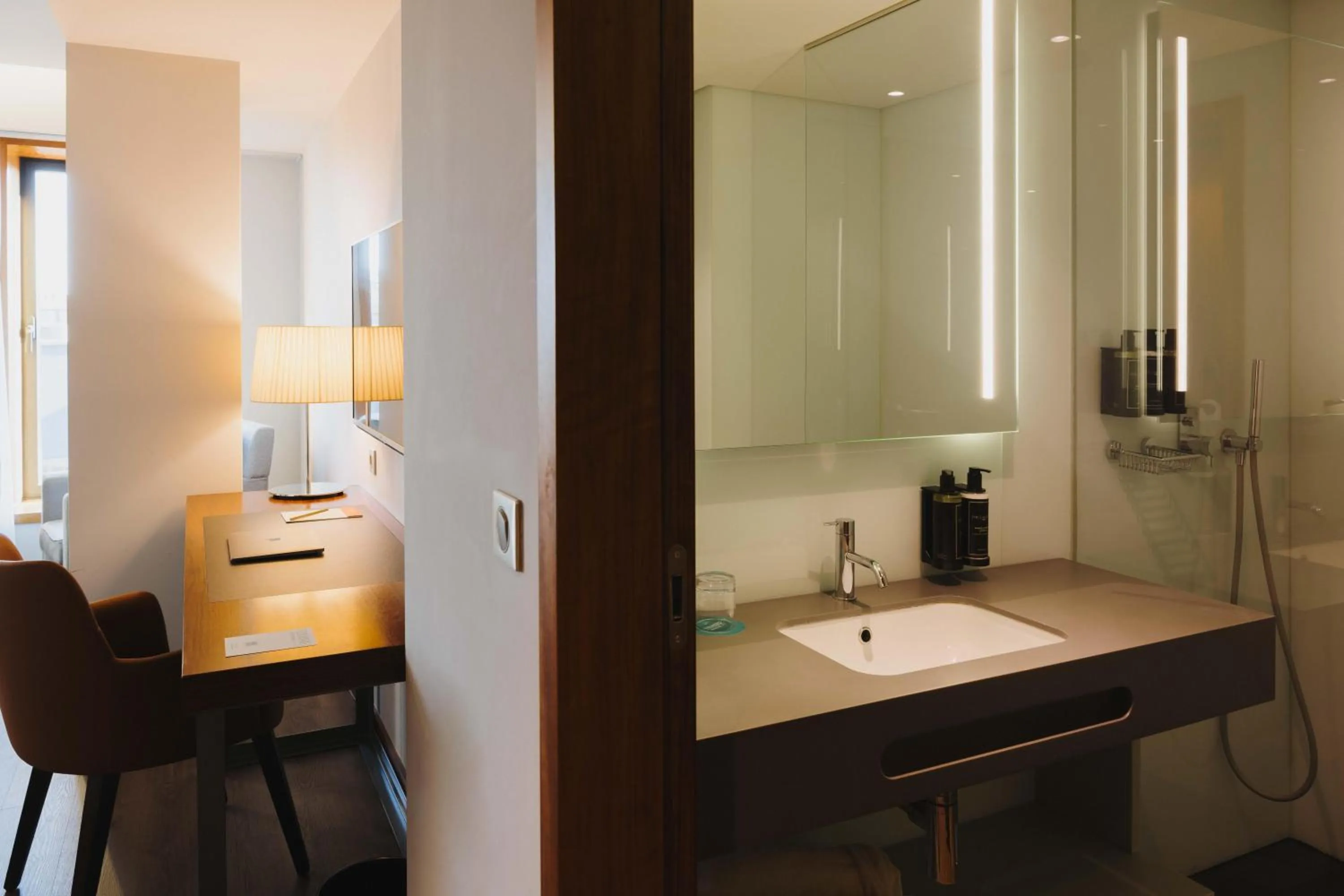 Bathroom in Timbre Heroismo