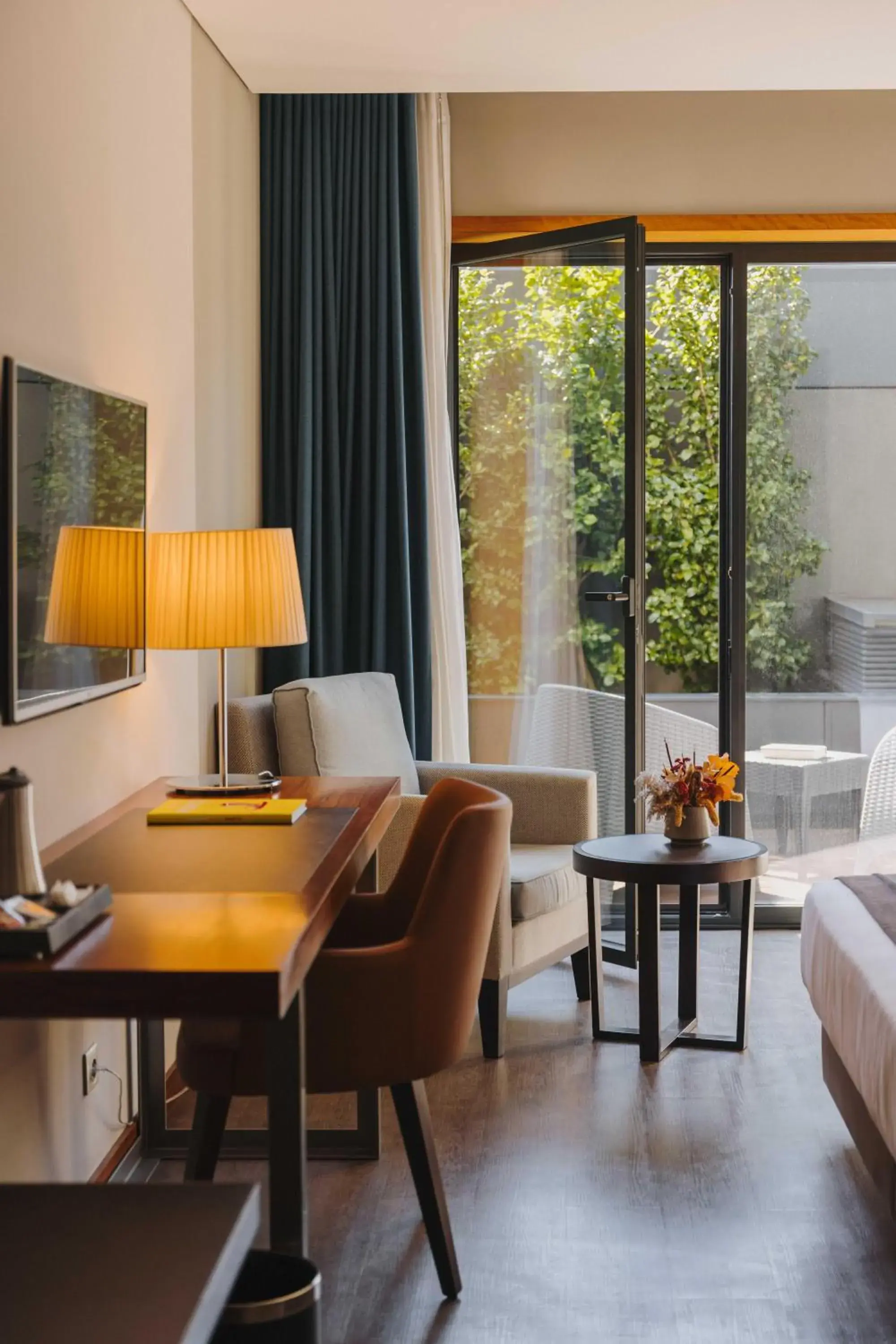 Deluxe Double Room with Balcony in Timbre Heroismo Deluxe Double Room with Balcony in Timbre Heroismo