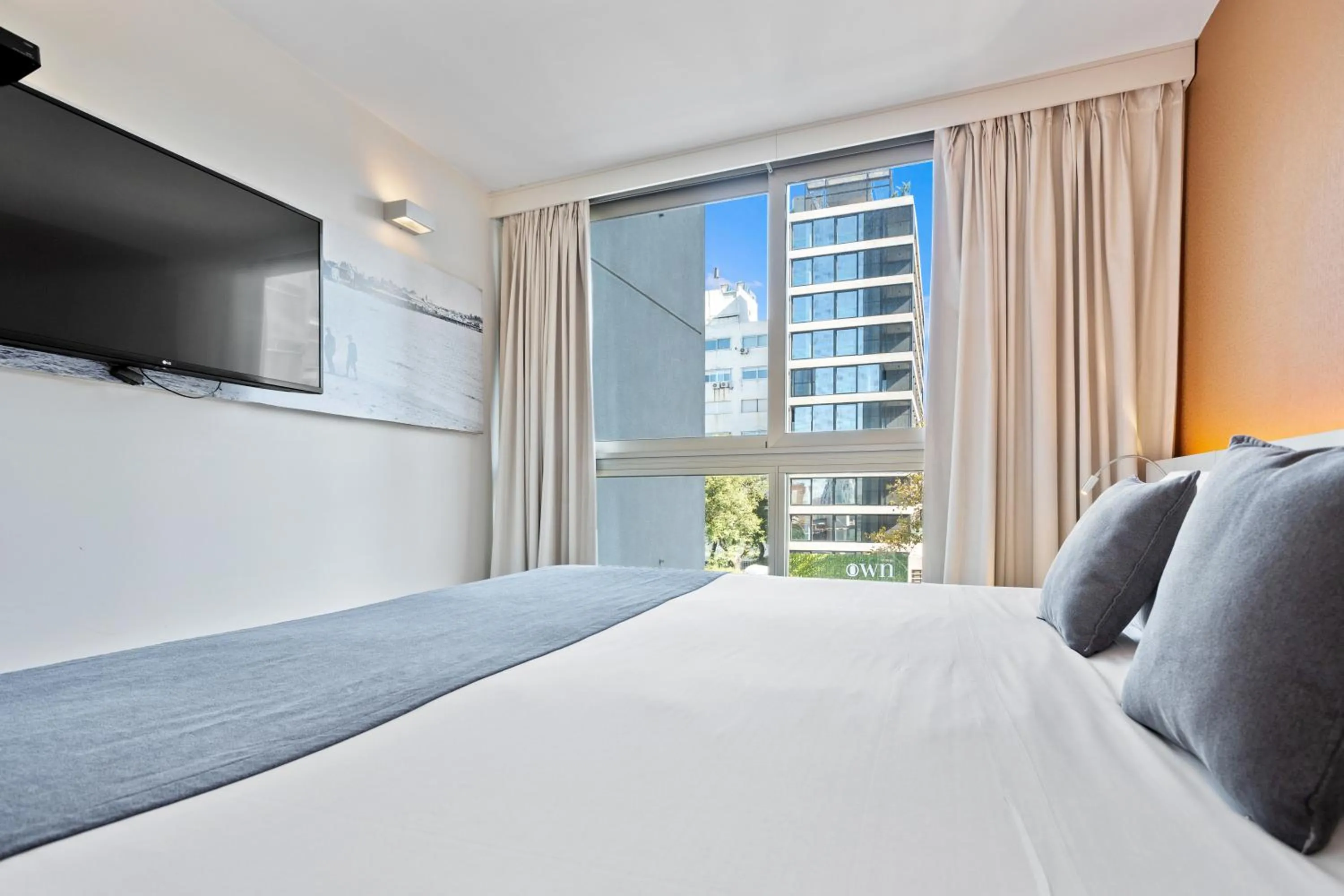 Bed in Own Montevideo