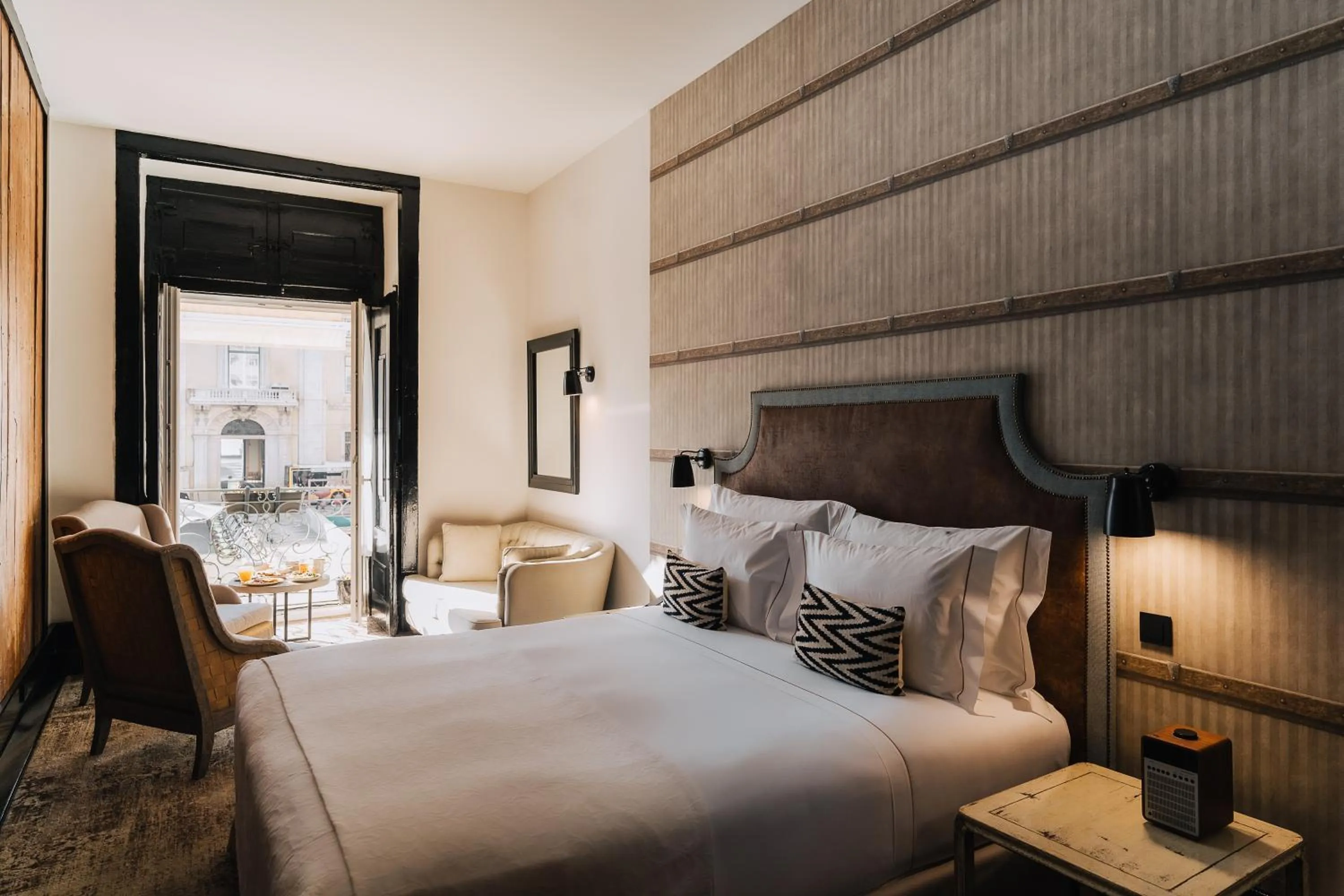 View (from property/room), Bed in AlmaLusa Baixa/Chiado