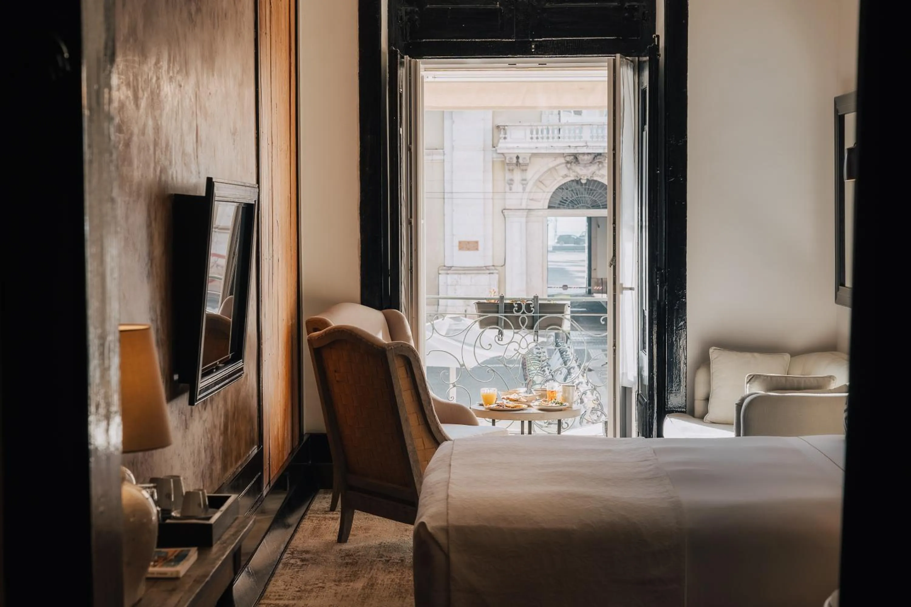 View (from property/room), Bed in AlmaLusa Baixa/Chiado