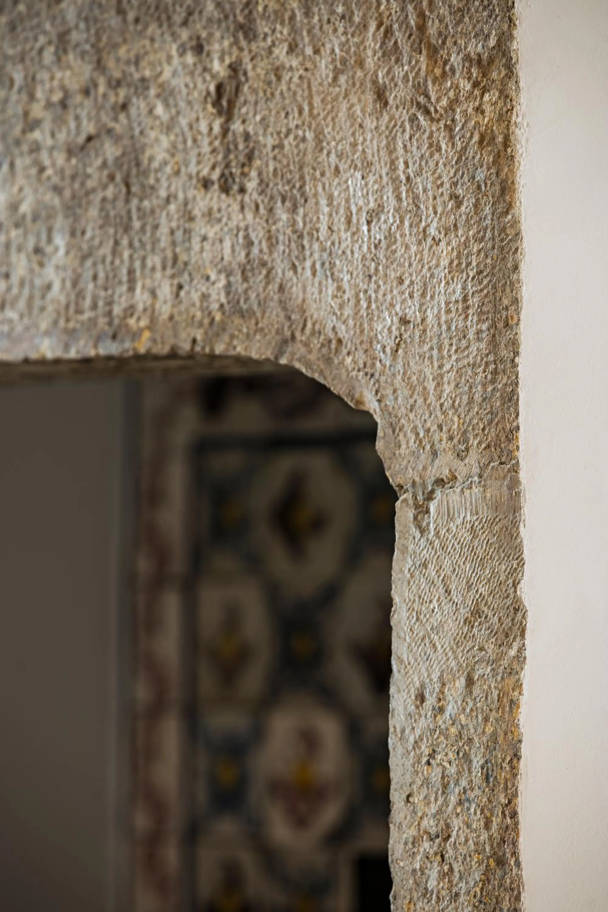 Decorative detail in AlmaLusa Baixa/Chiado