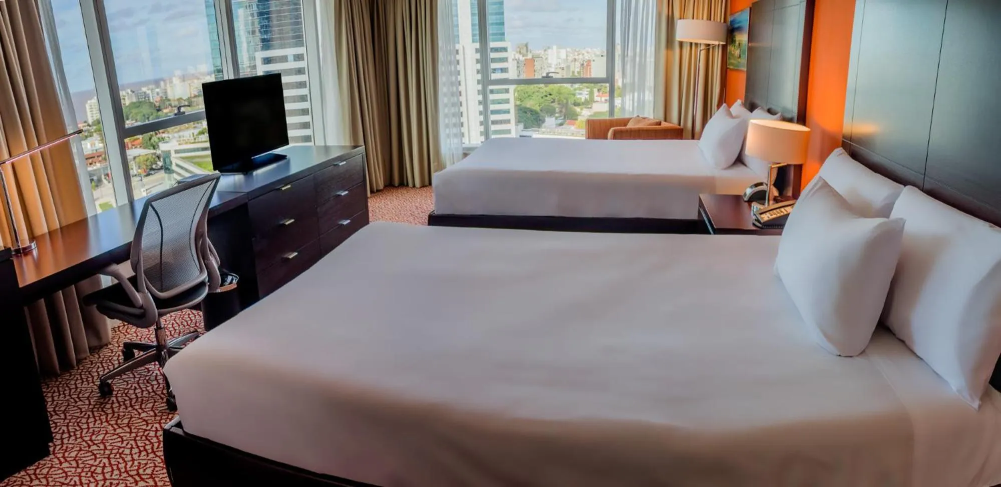 Bed in Hilton Garden Inn Montevideo