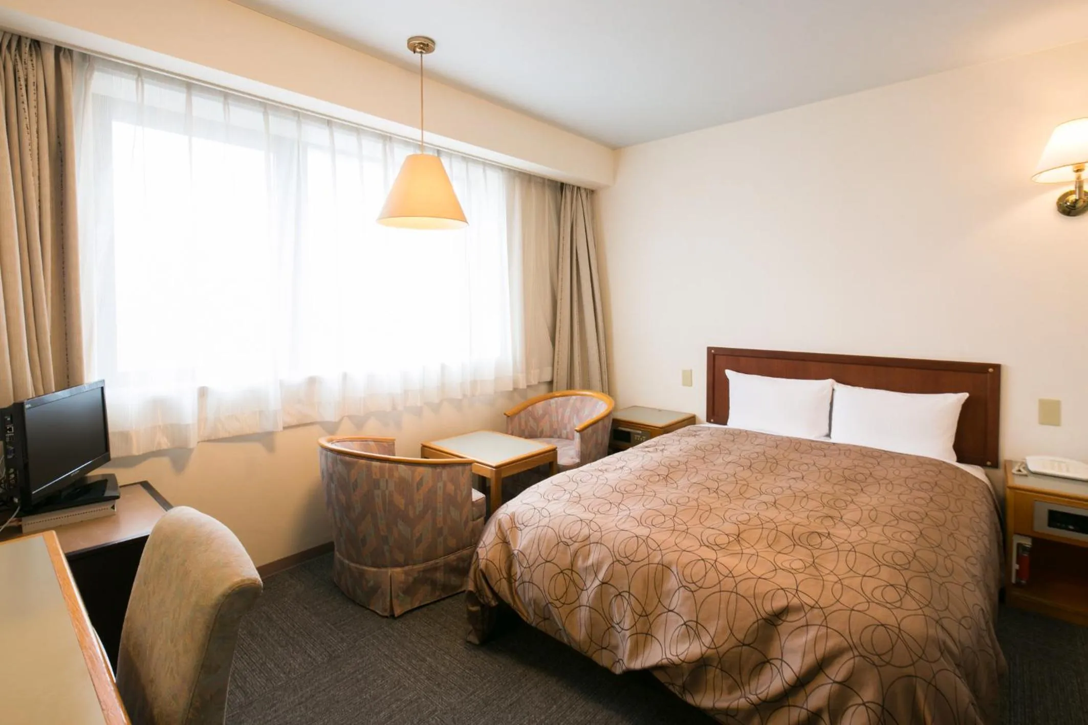 Photo of the whole room, Bed in Hotel Sunroute Tochigi