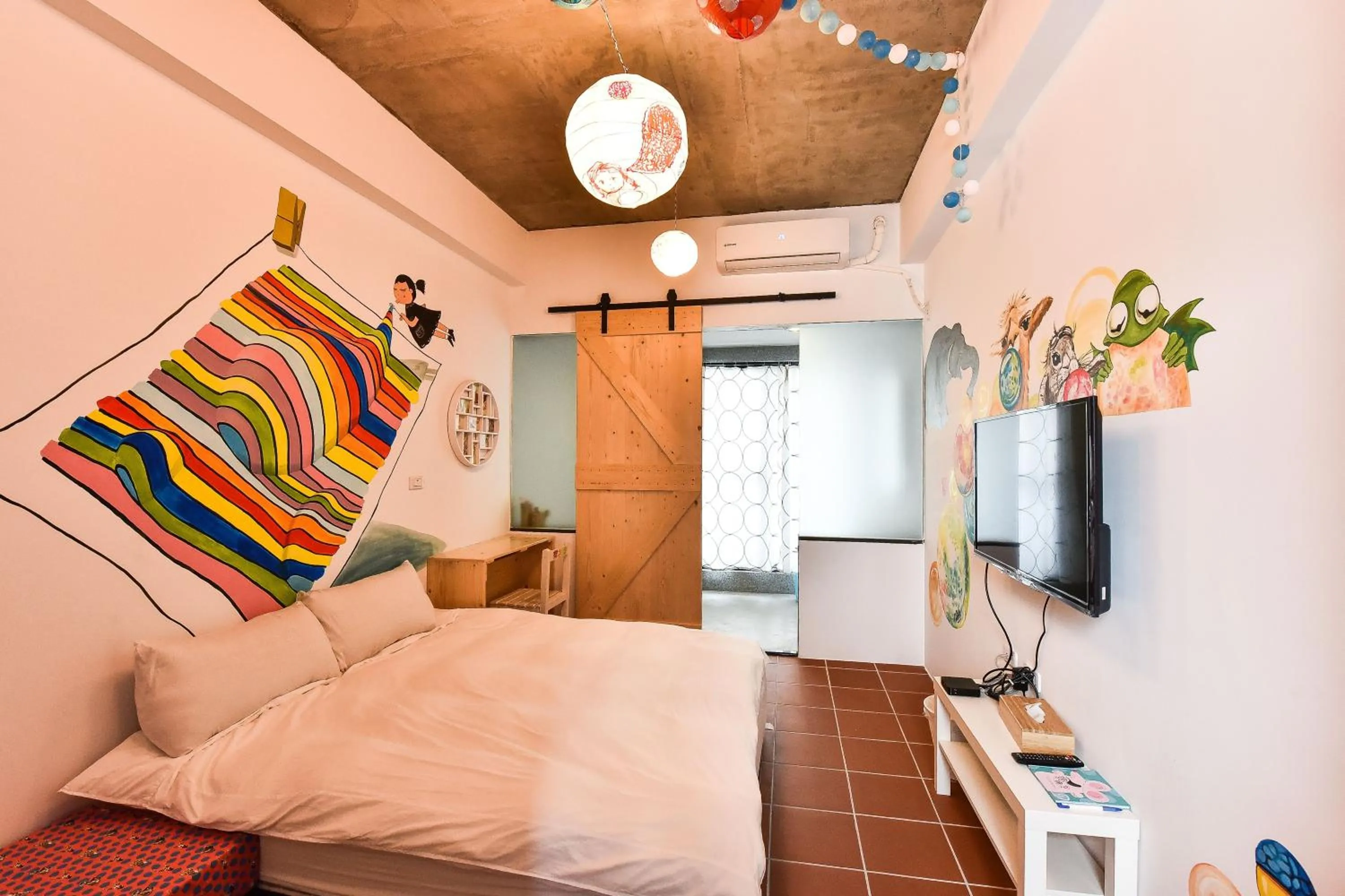 Photo of the whole room, Bed in Anping Wikid Design Hotel