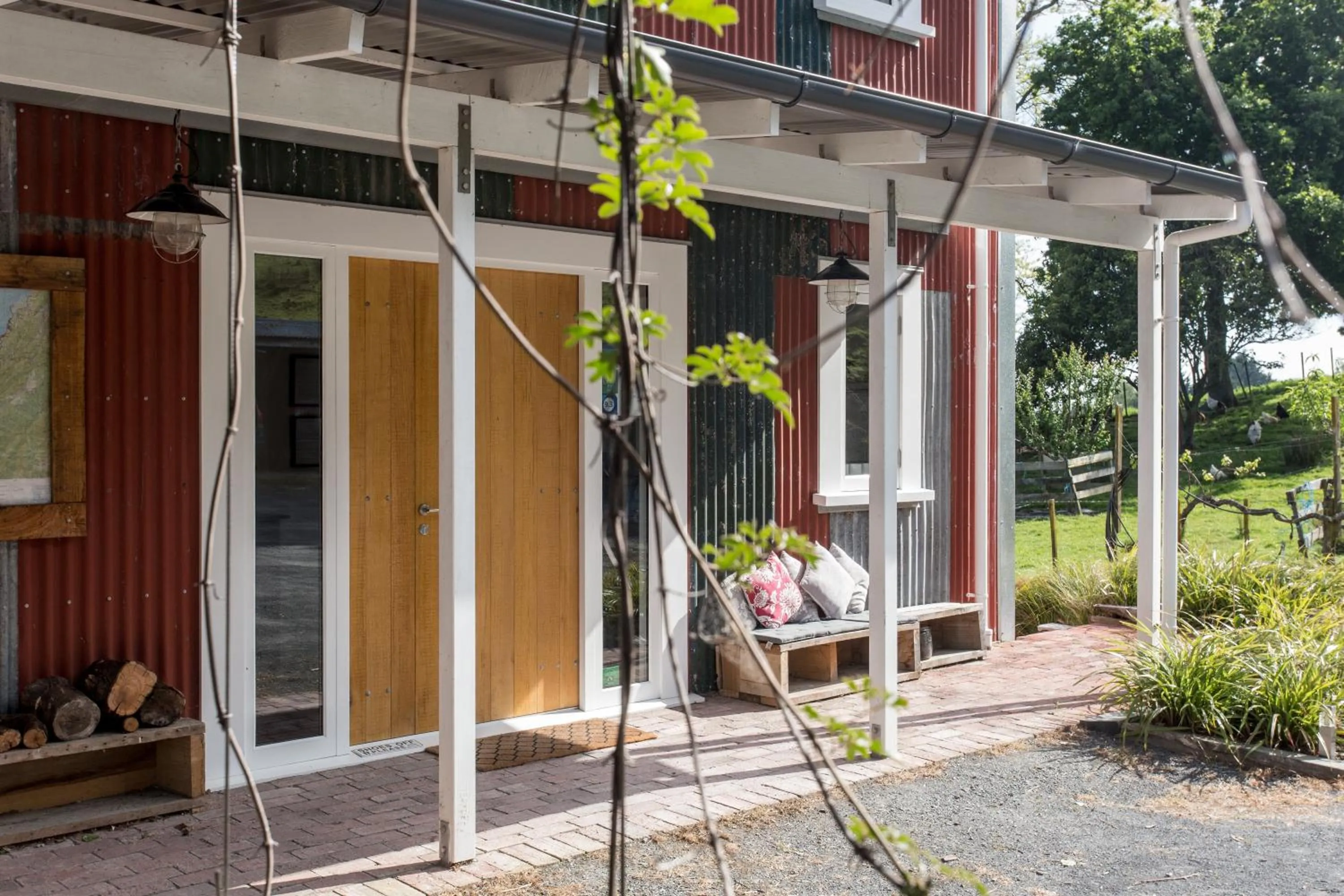 Patio in The Pear Orchard Lodge