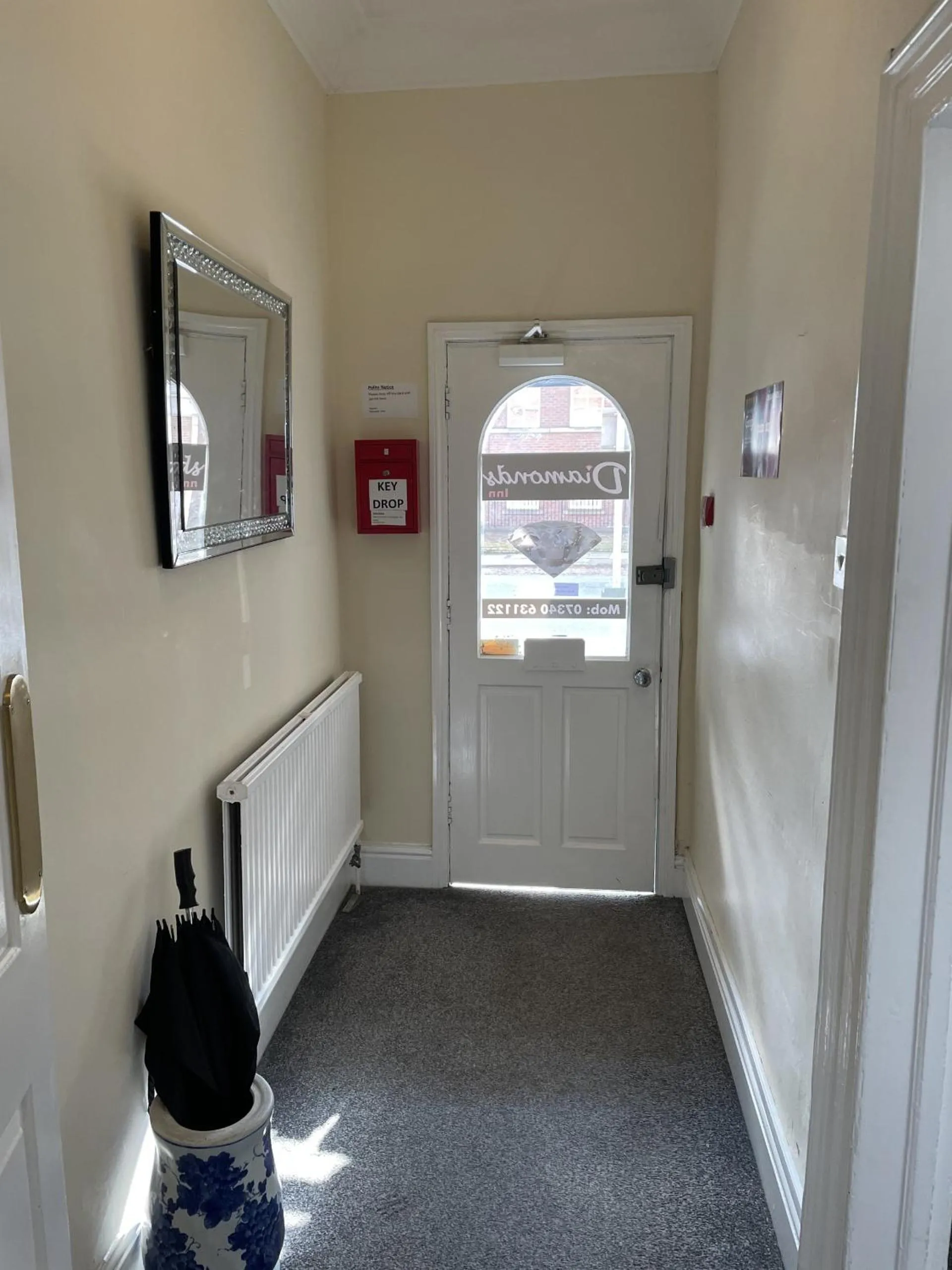 Other in Diamonds Inn