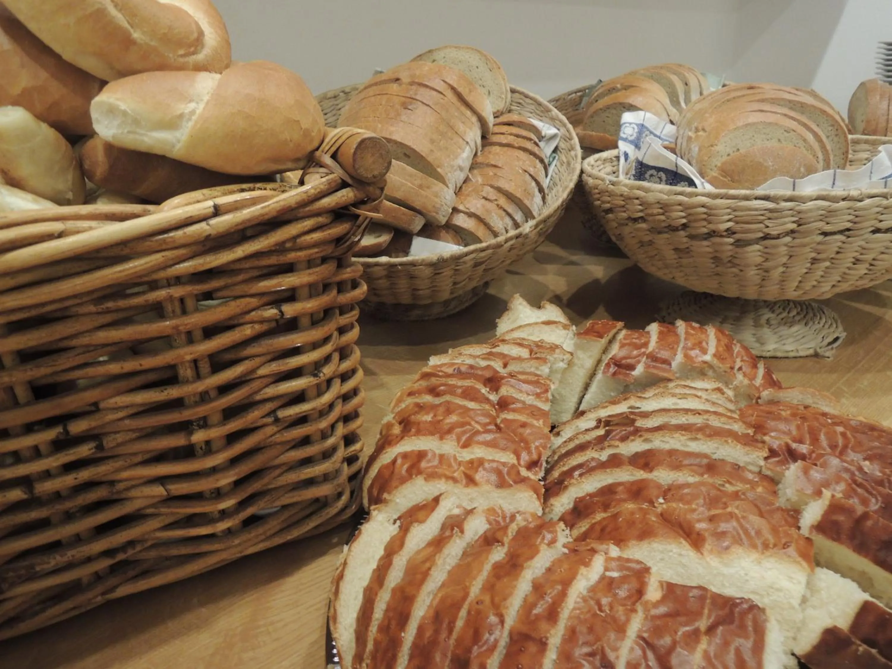 Buffet breakfast in Hotel Praha