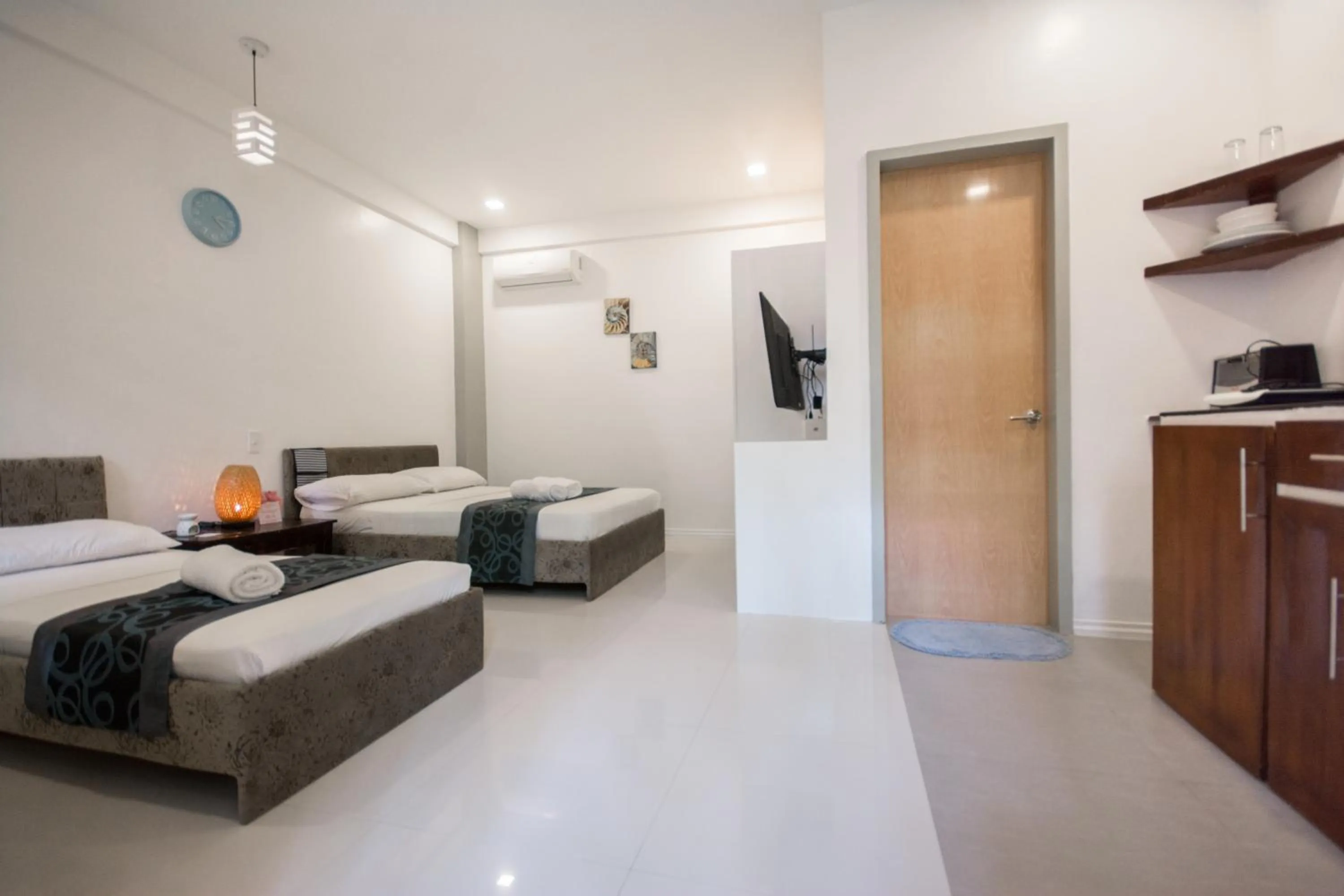 Bed in Everrich Boutique Resort Boracay