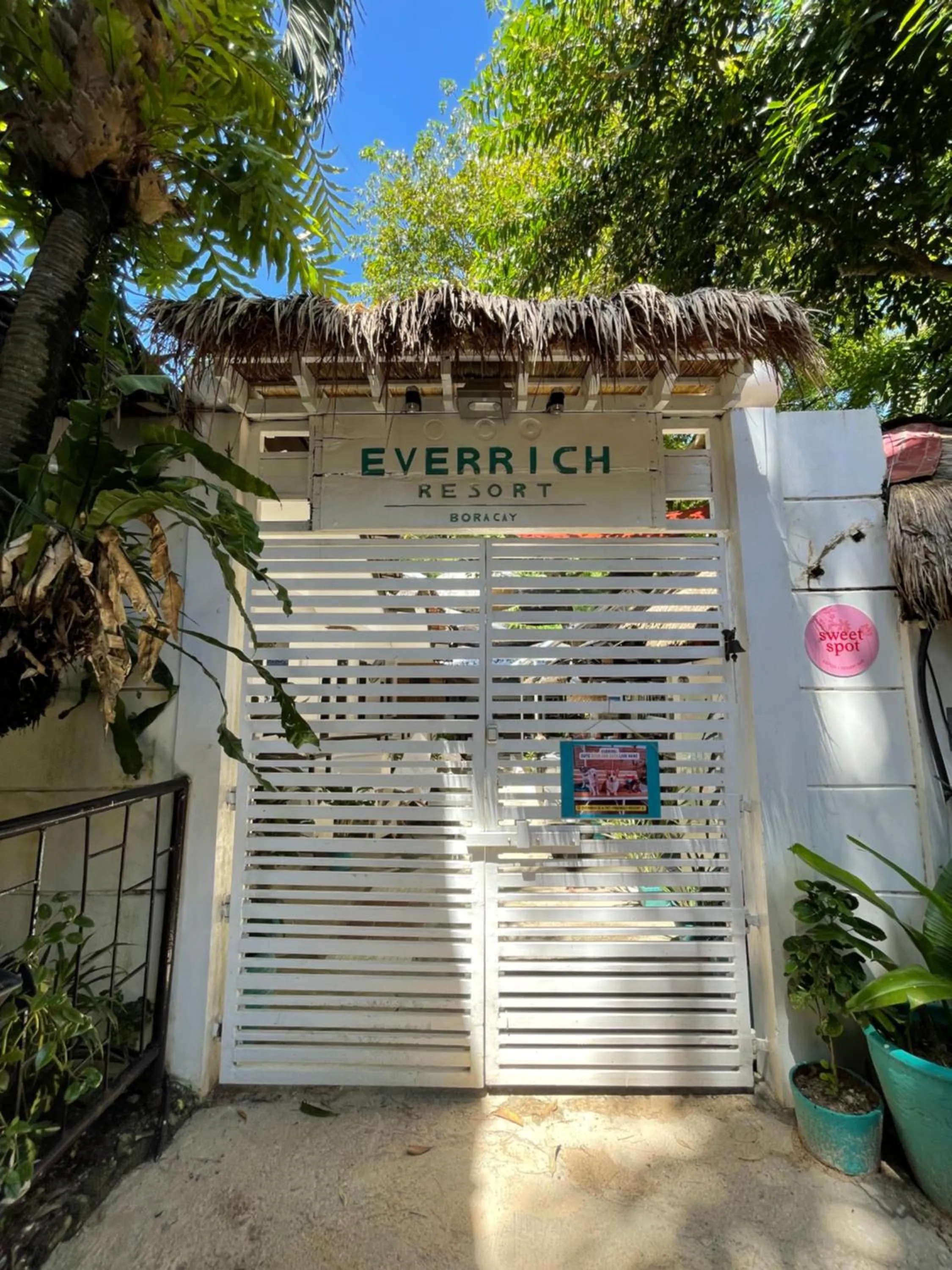 Property logo or sign in Everrich Boutique Resort Boracay