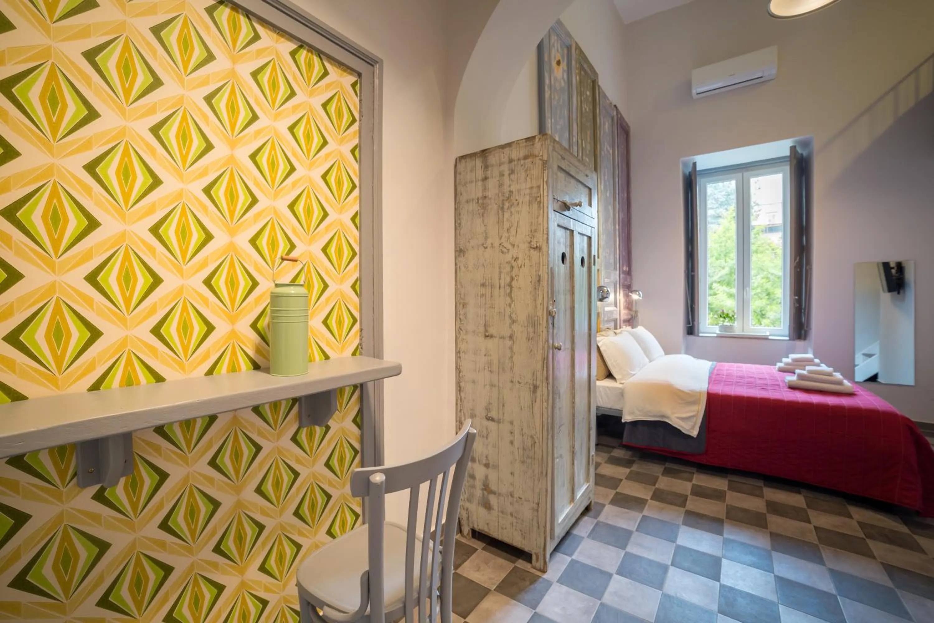 Photo of the whole room, Bed in The Foria House by House In Naples