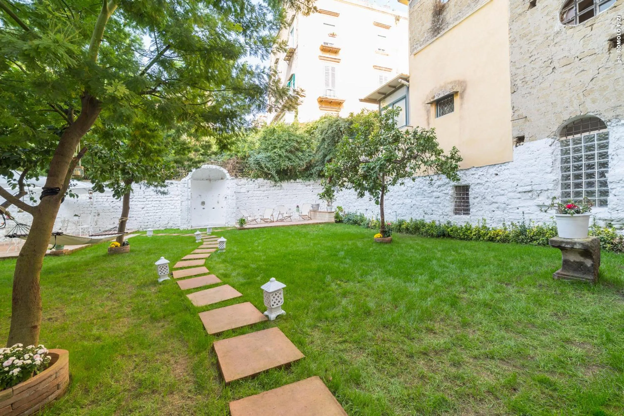 Garden in The Foria House by House In Naples