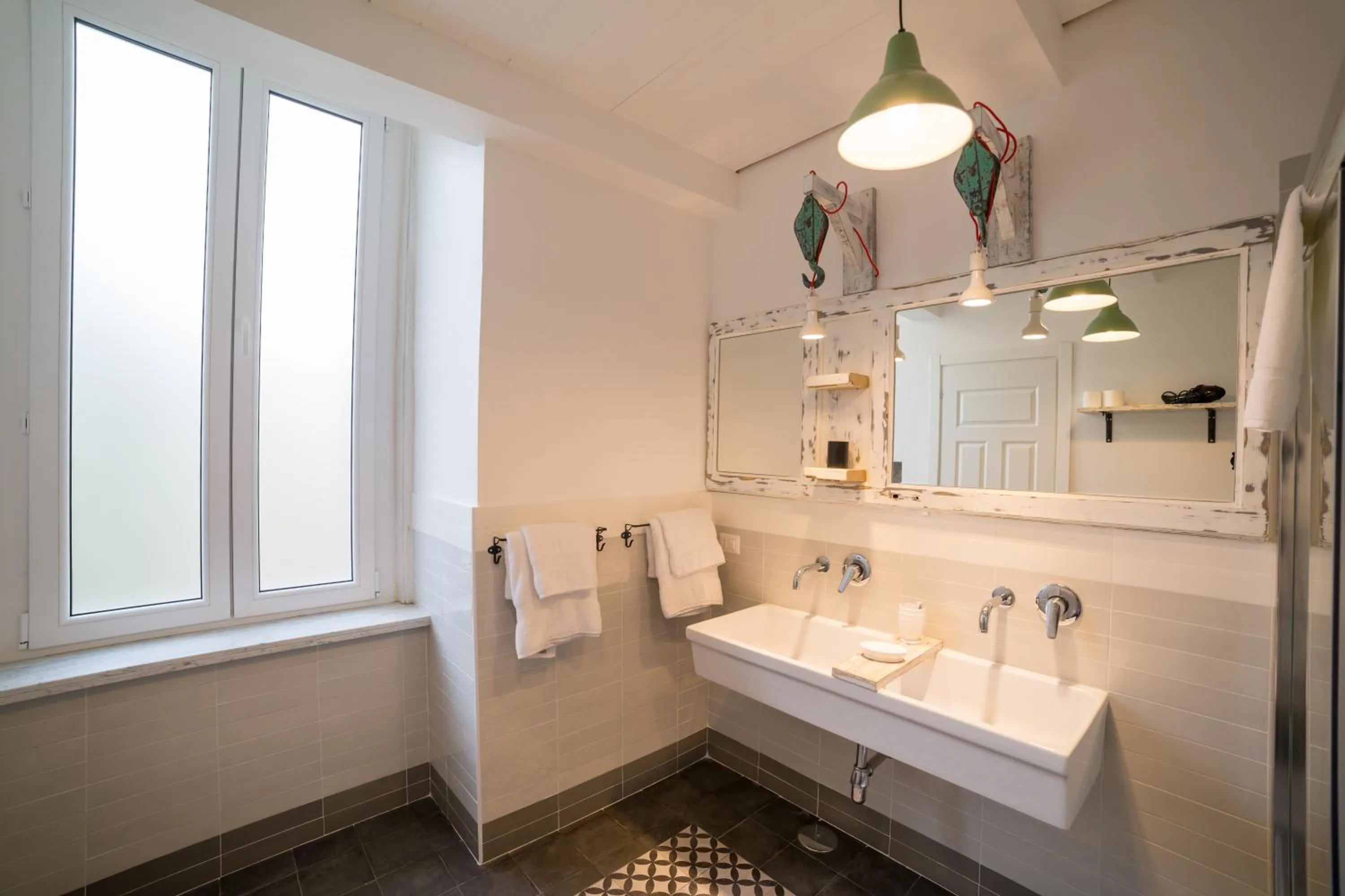 Bathroom in The Foria House by House In Naples