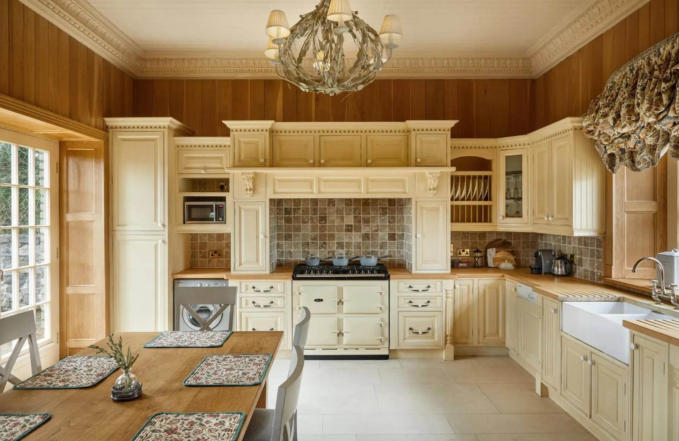 Love Cottage in Cliff at Lyons Love Cottage in Cliff at Lyons