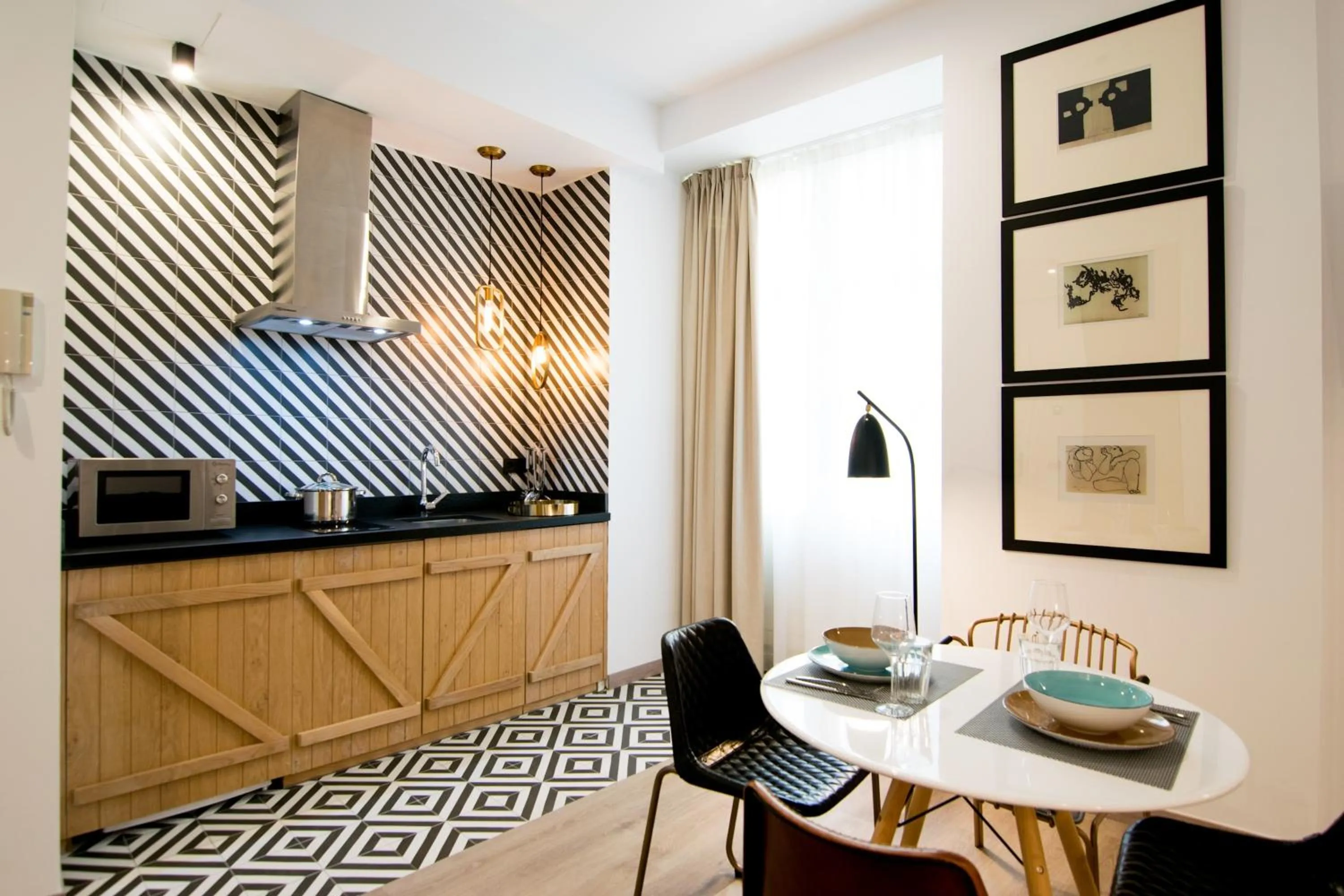 kitchen in MYR Plaza Mercado & Spa