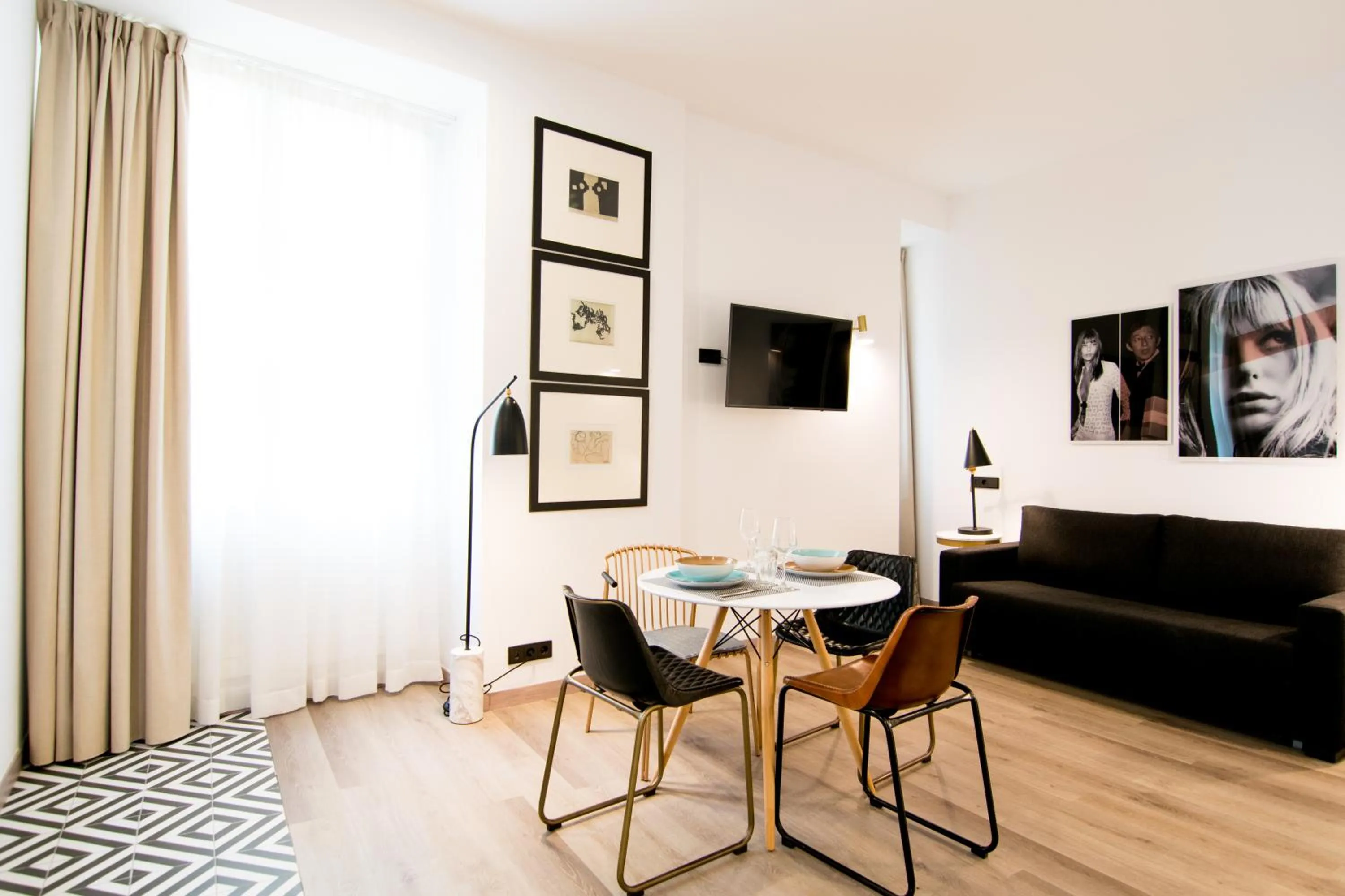 Living room in MYR Plaza Mercado & Spa