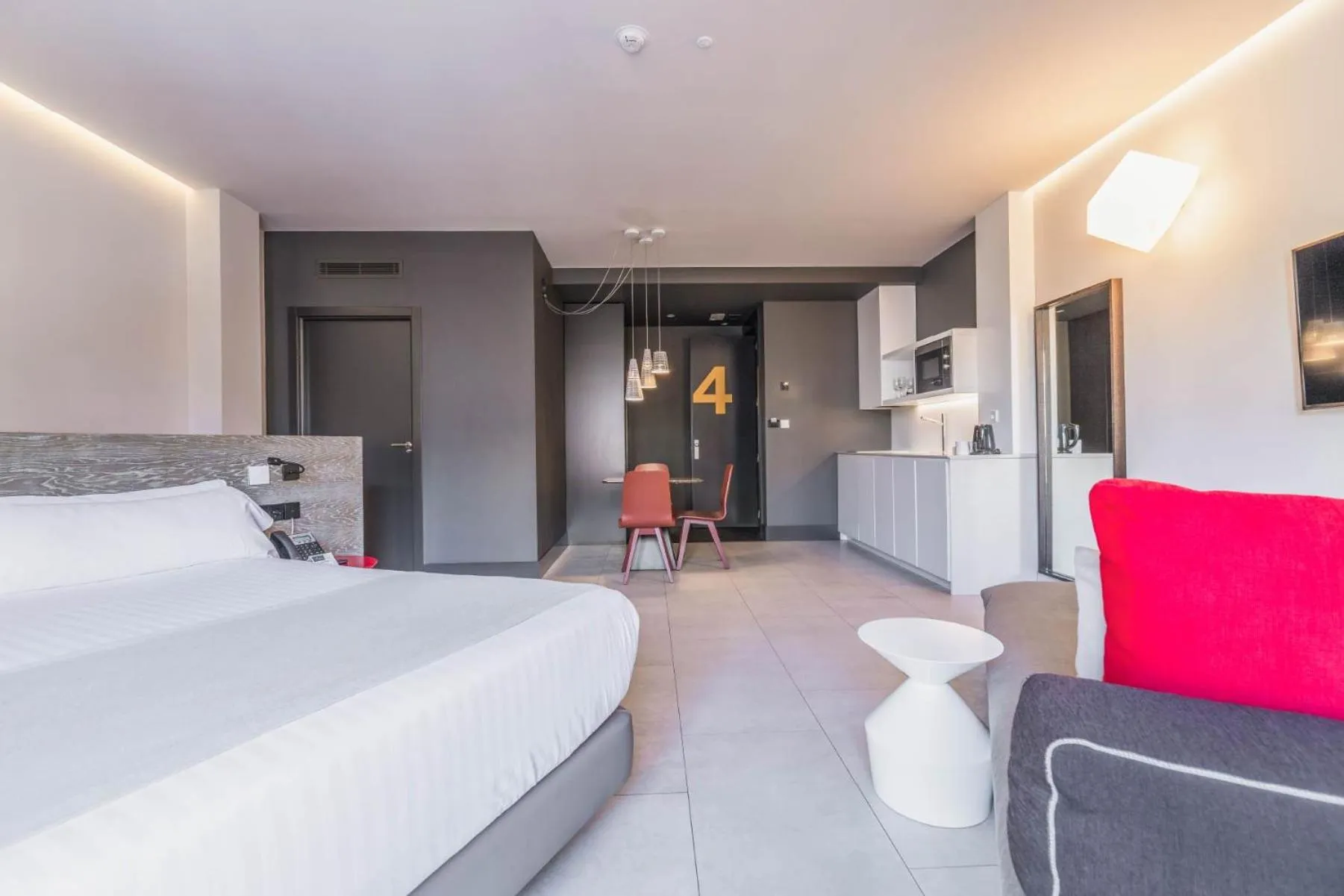 Bed in MYR Plaza Mercado & Spa