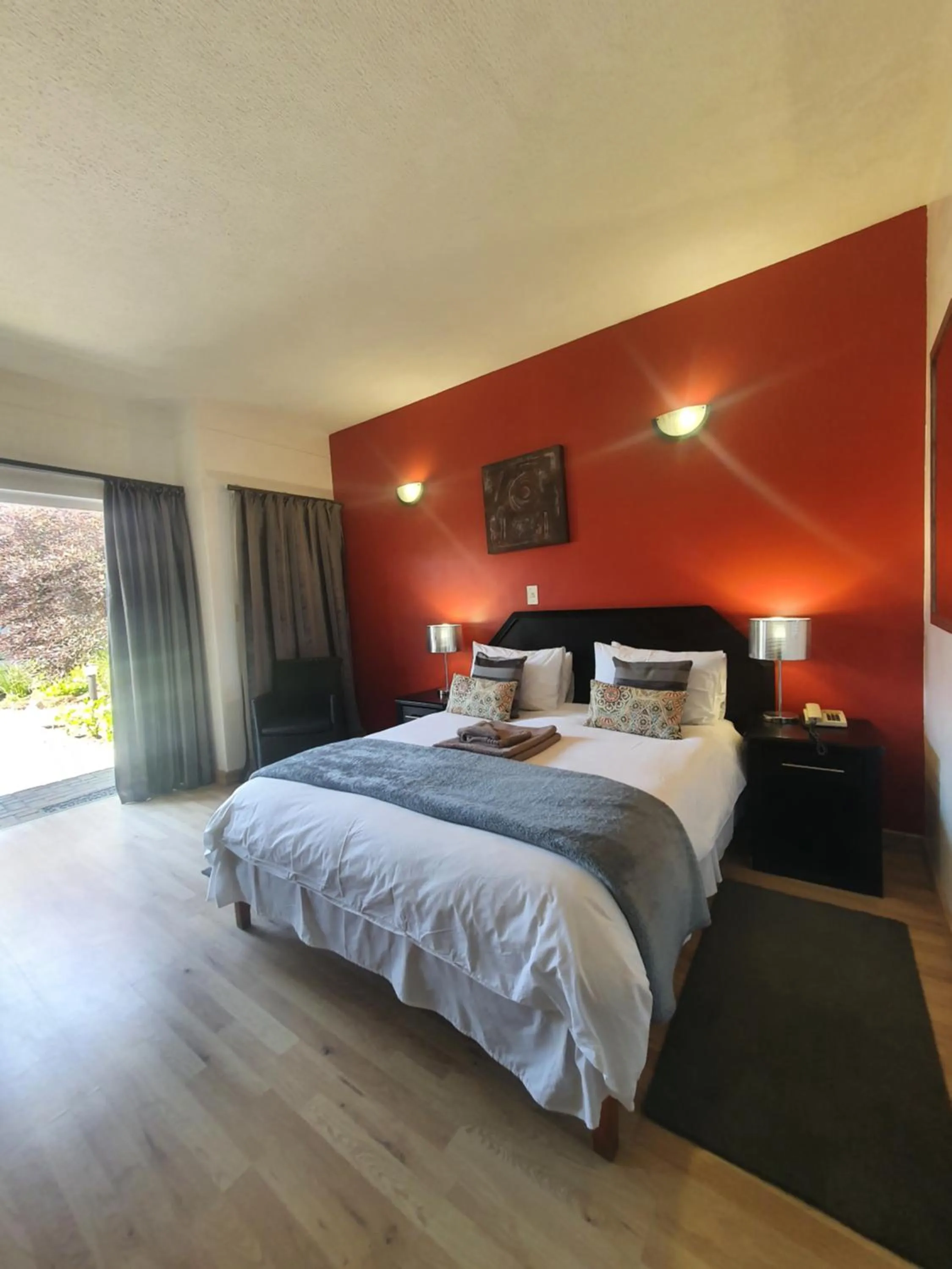 Bedroom, Bed in Langholm Hotel