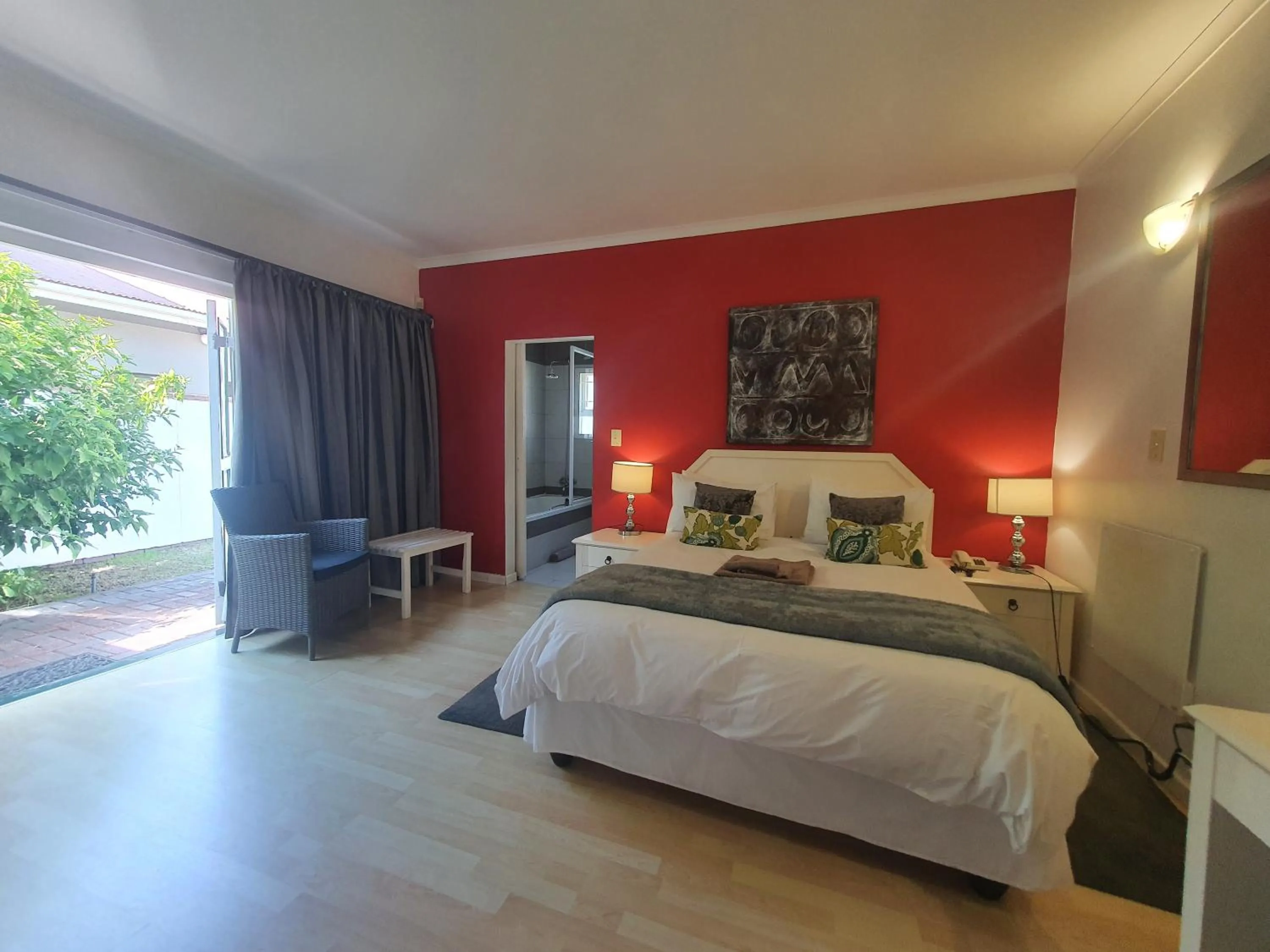 Photo of the whole room, Bed in Langholm Hotel