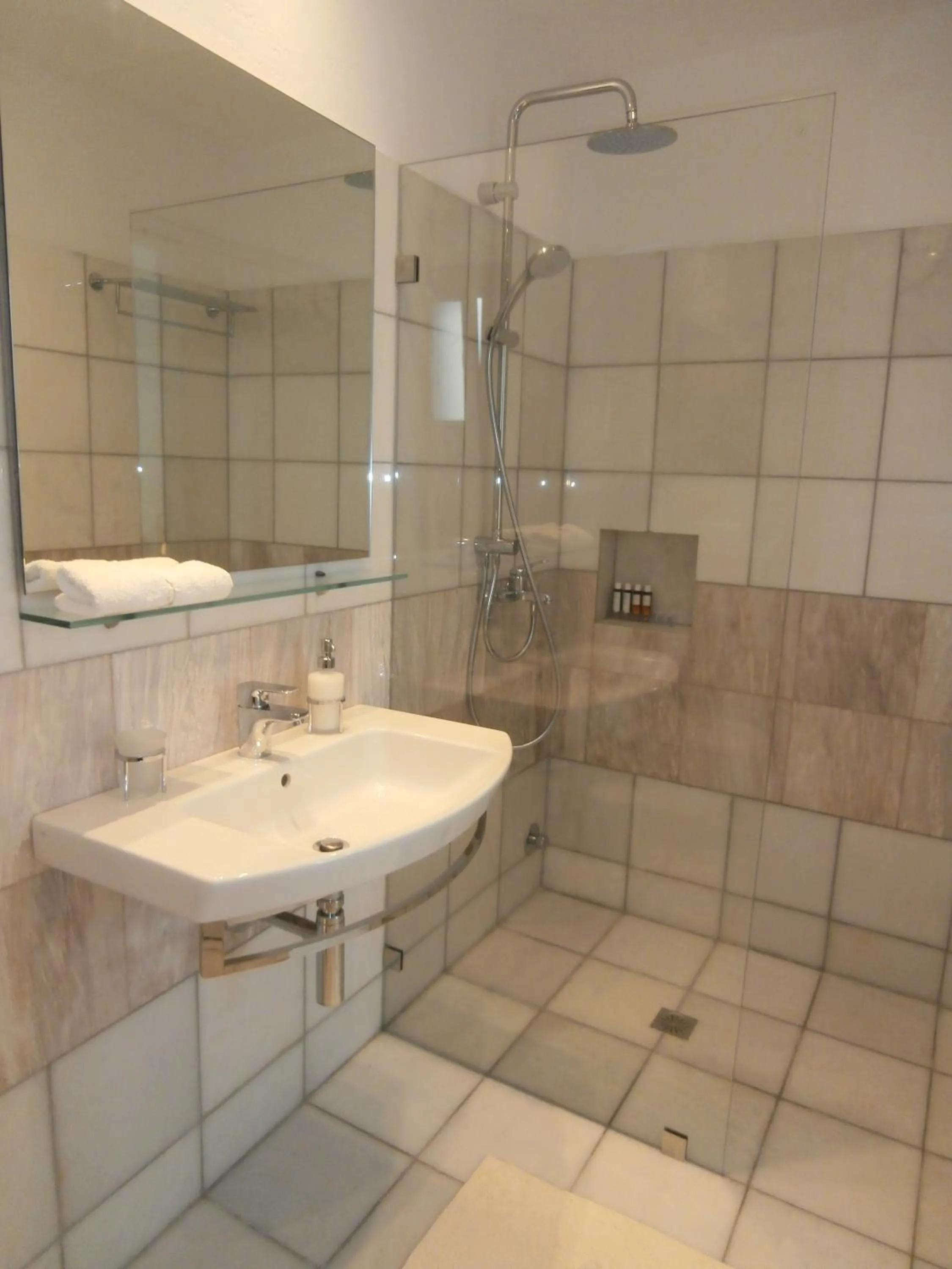 Shower in Kedros Villas