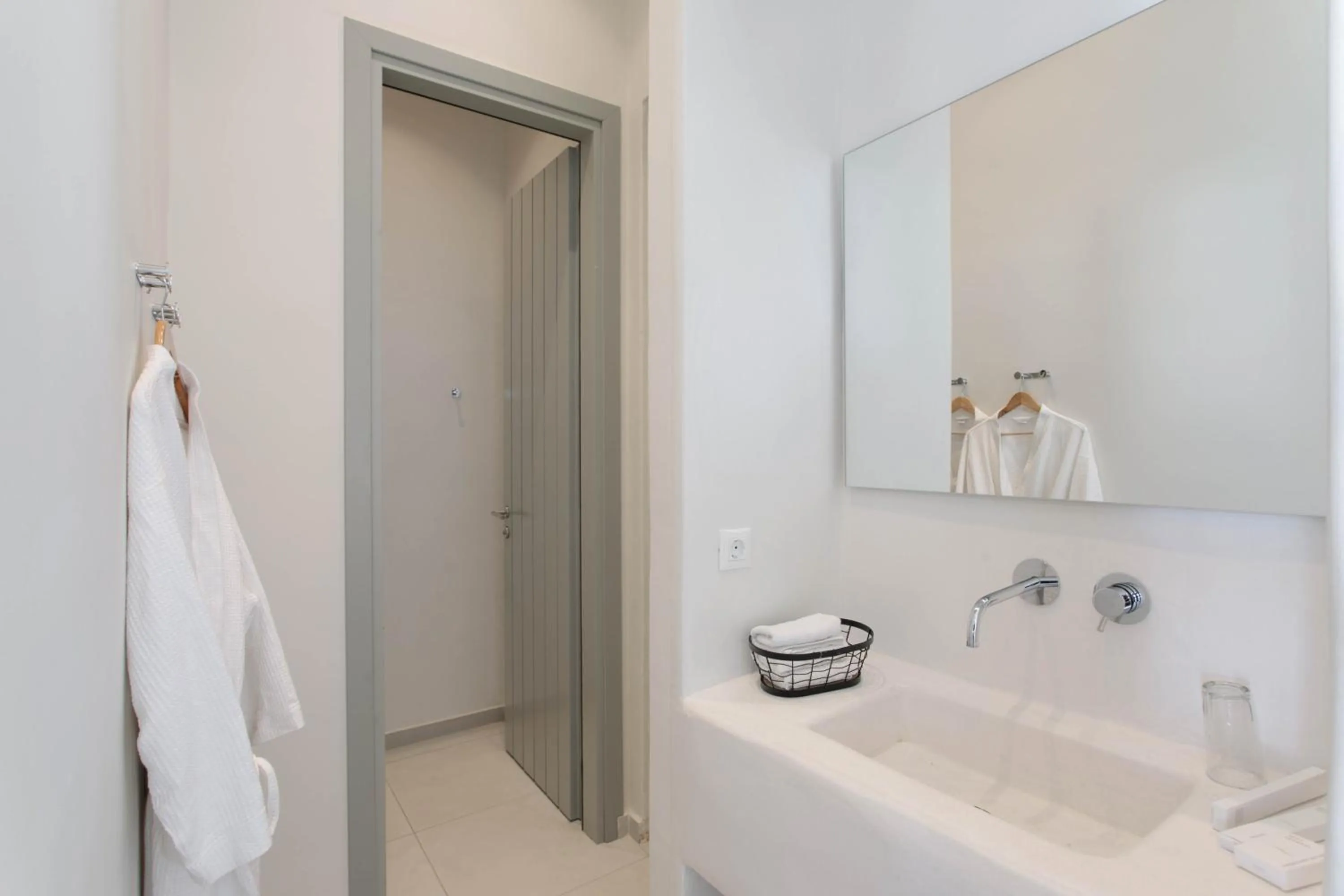 Toilet in Kedros Villas