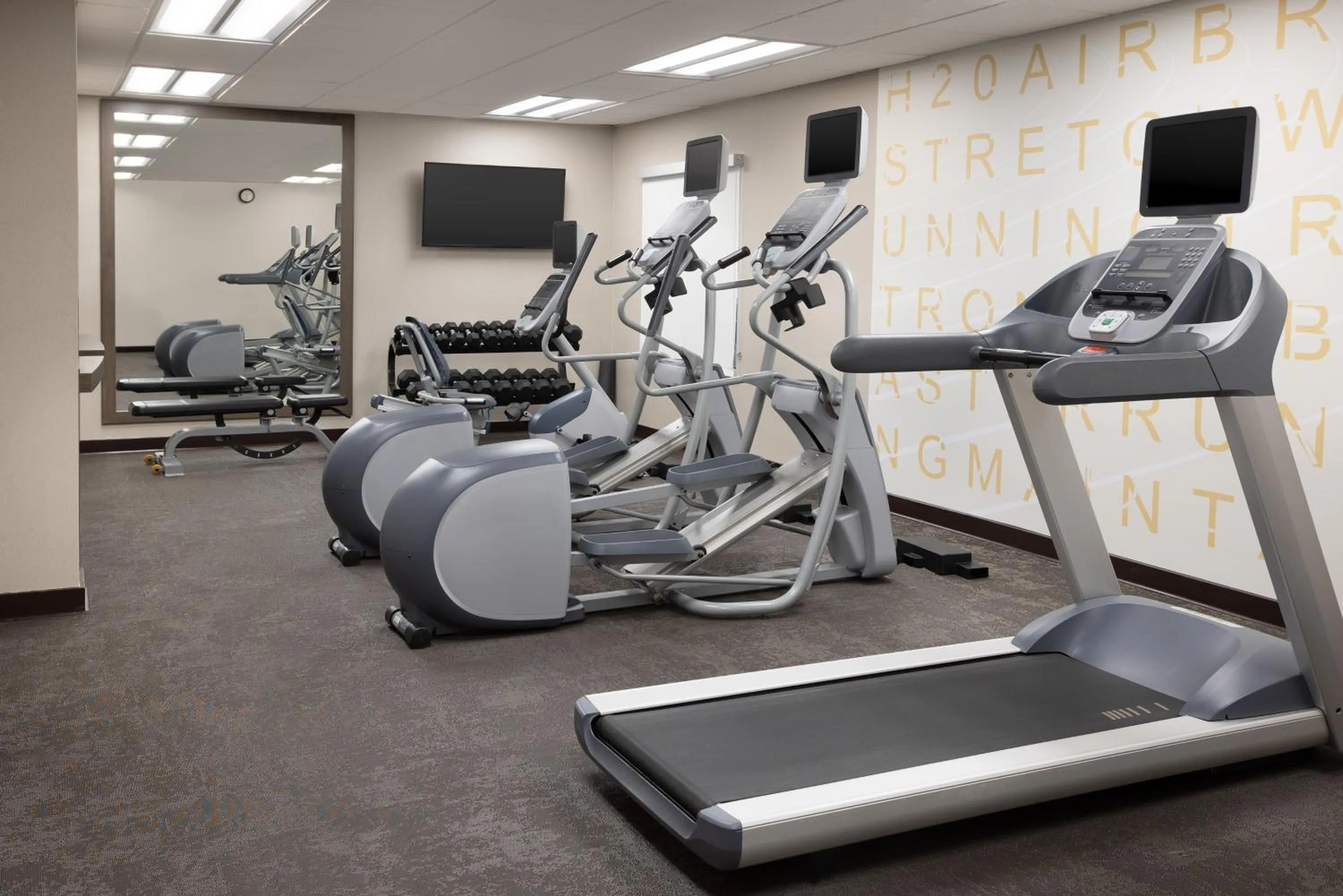 Fitness centre/facilities in Residence Inn by Marriott Kansas City at The Legends