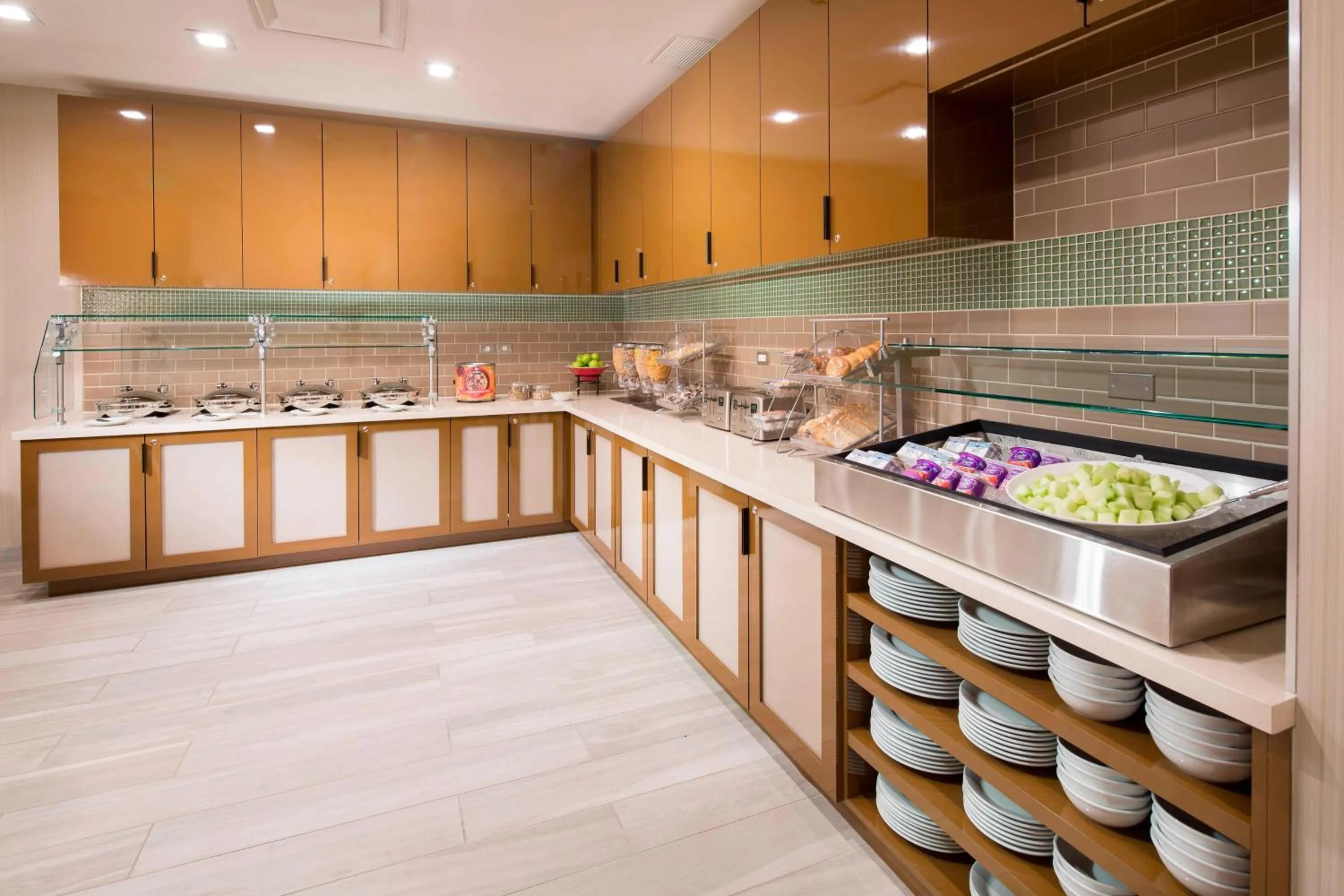 Breakfast in Residence Inn by Marriott Miami Beach South Beach