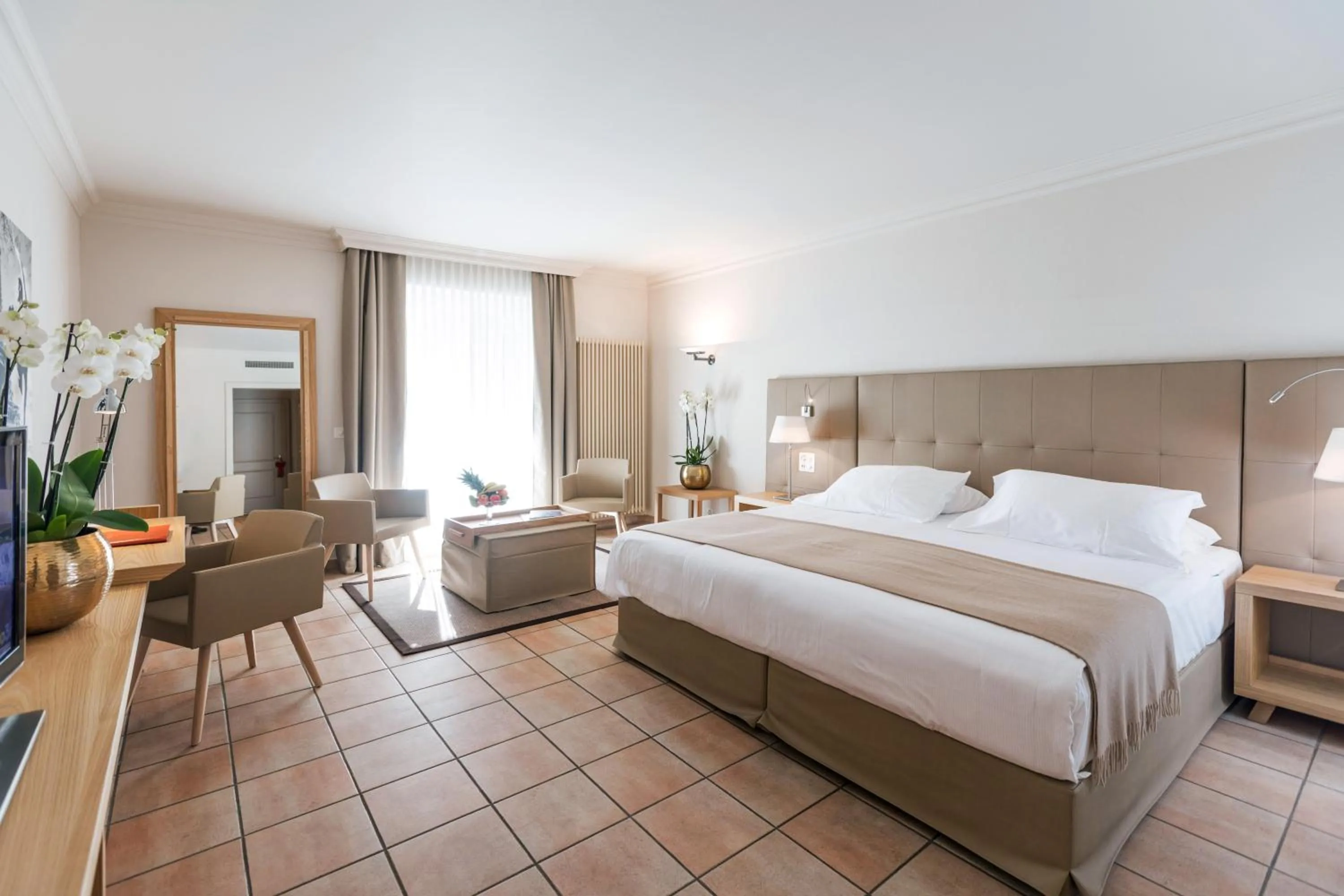 Bedroom, Bed in Villa Favorita - Parkhotel Delta