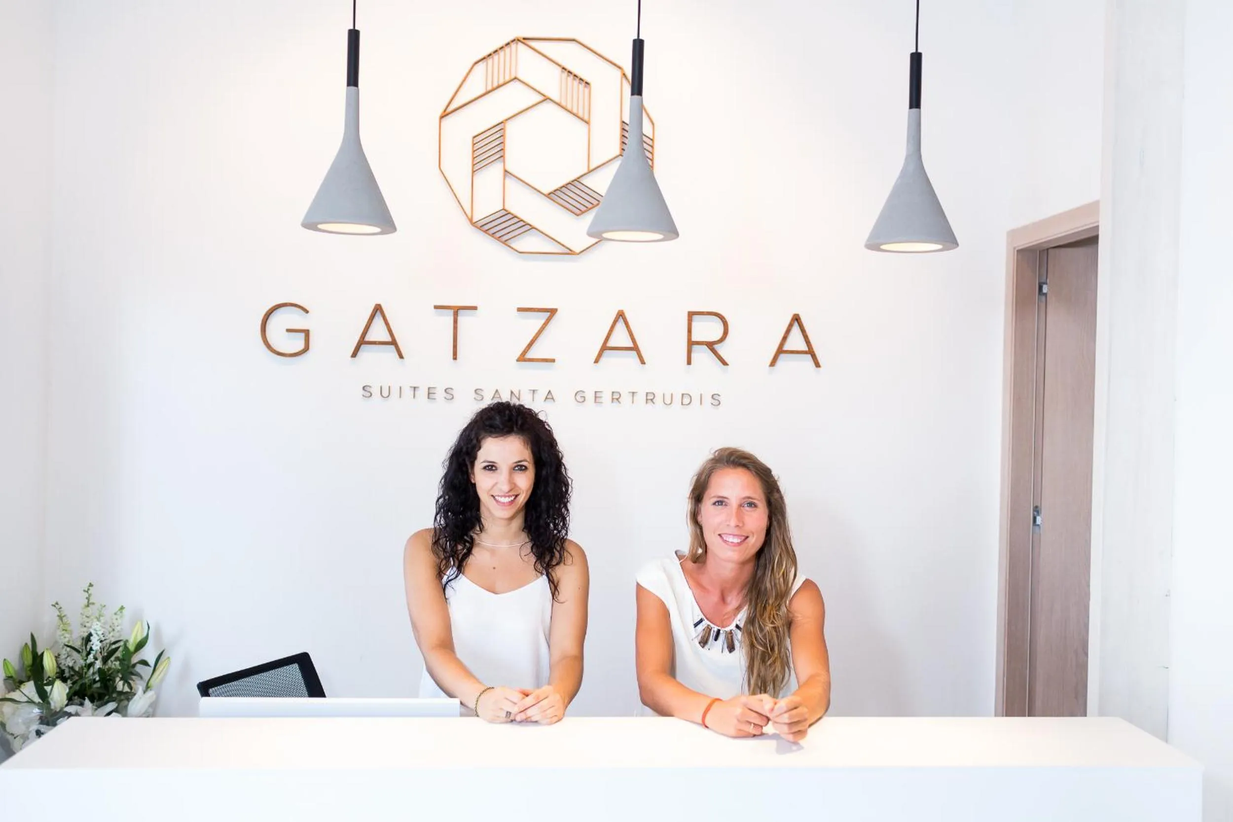 Lobby or reception in Gatzara Suites Santa Gertrudis