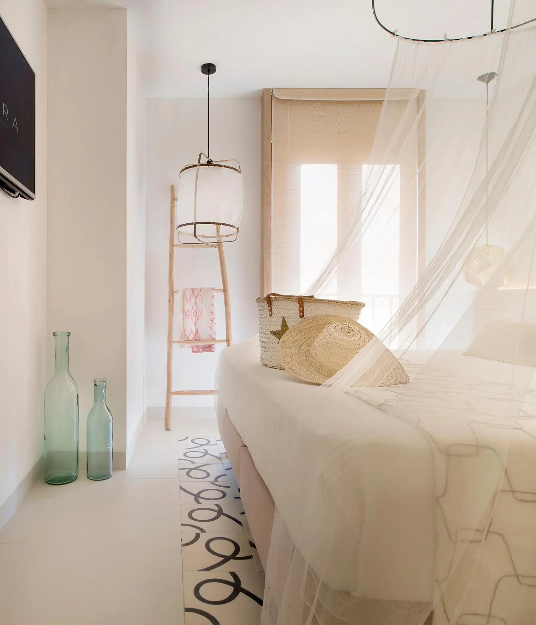 Bedroom, Bed in Gatzara Suites Santa Gertrudis