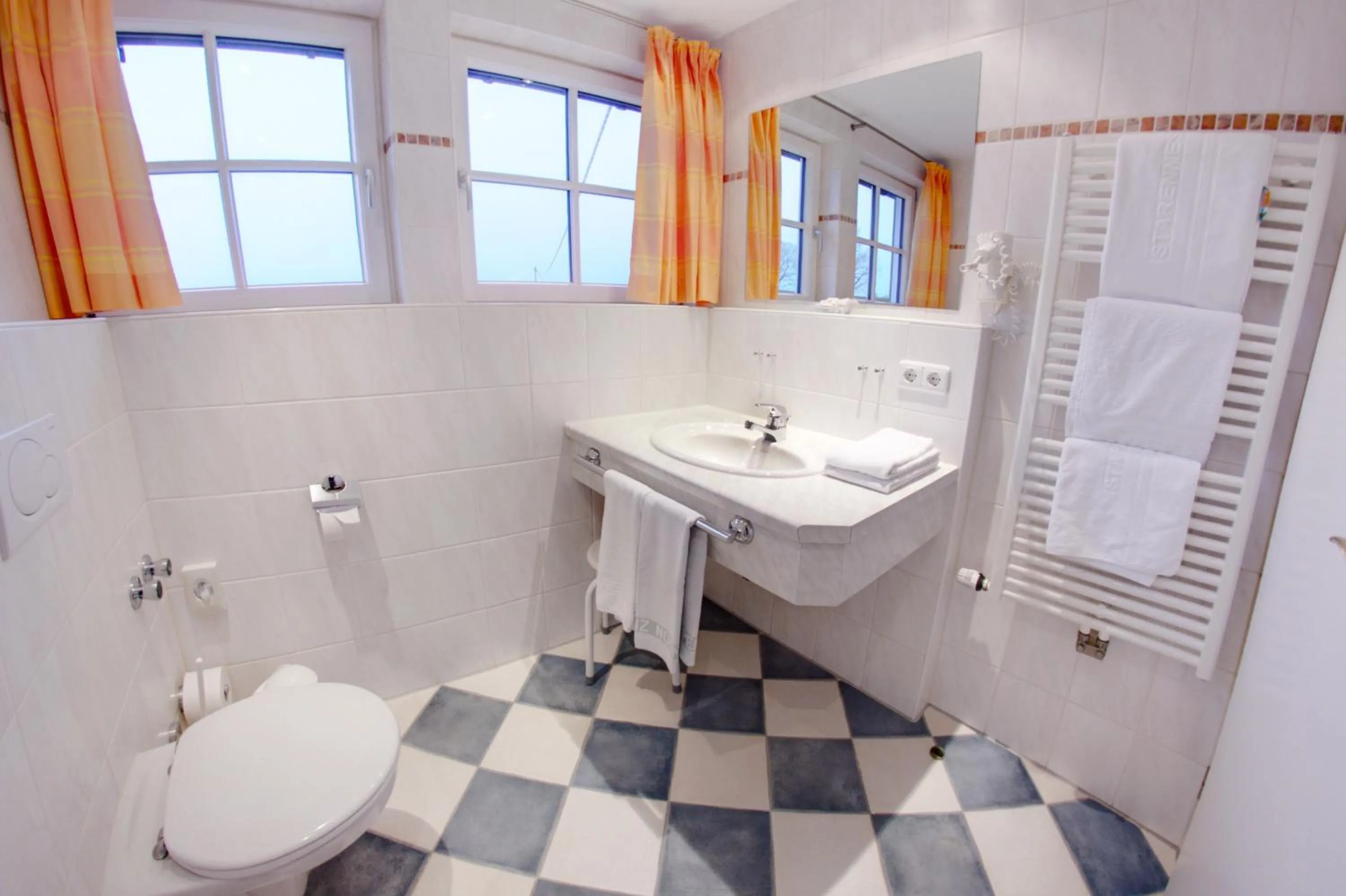 Bathroom in Ferienhotel Starennest