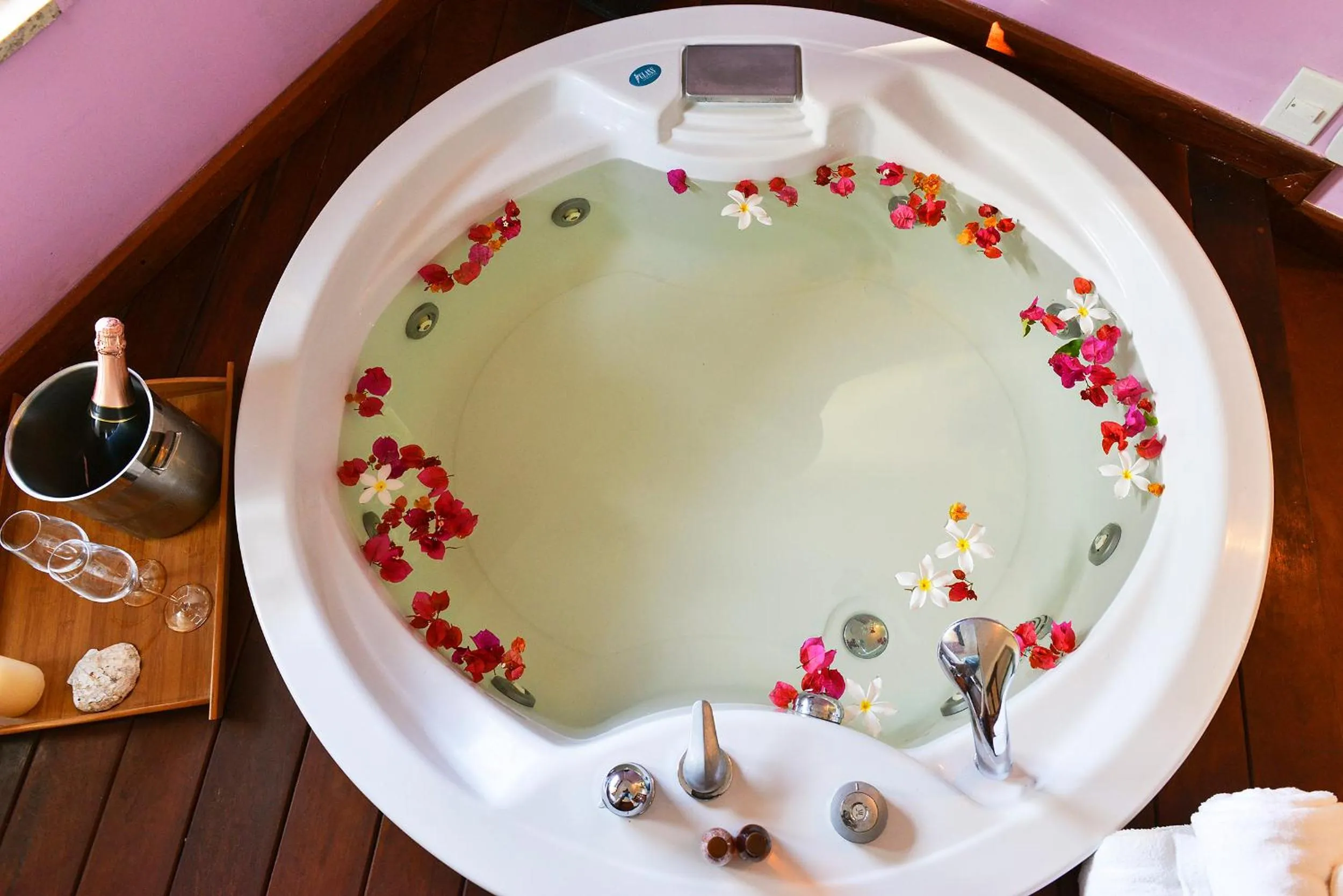 Activities in Iara Beach Hotel Boutique