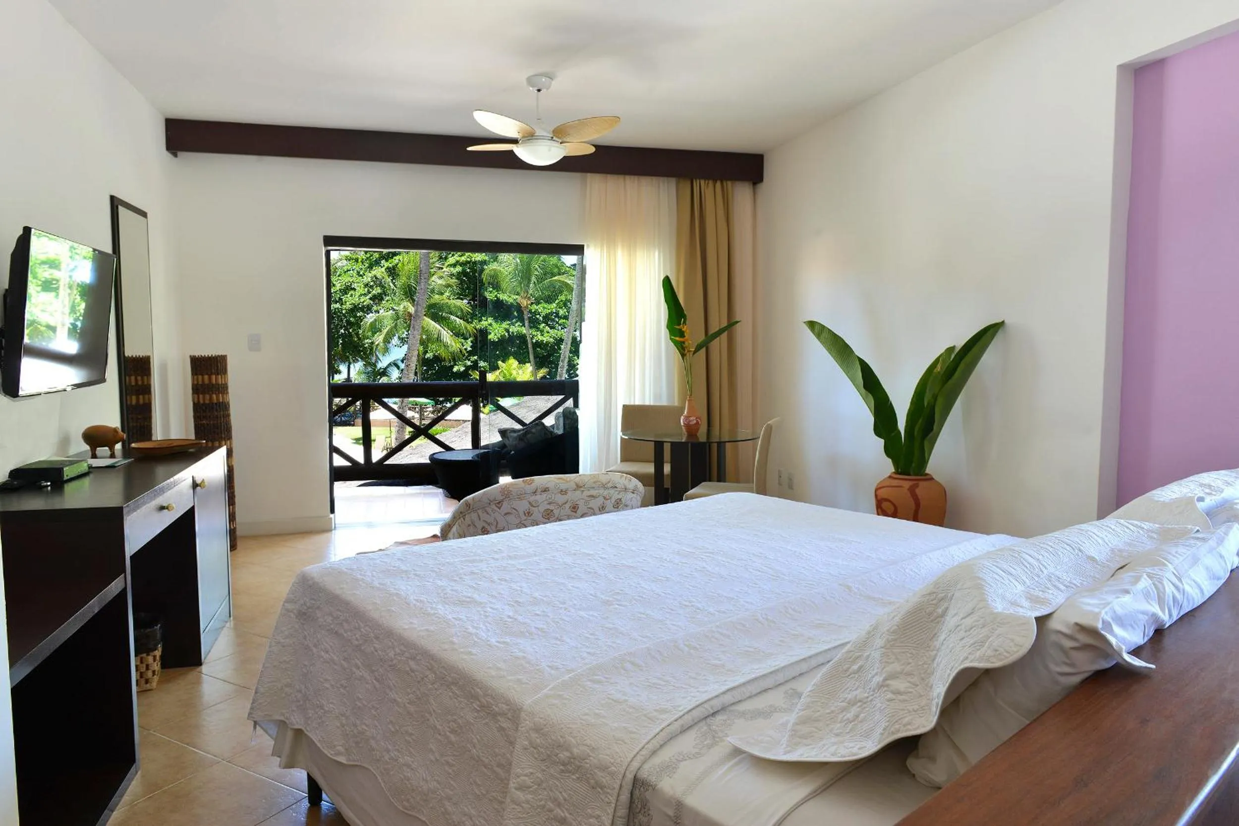 Bedroom, Bed in Iara Beach Hotel Boutique