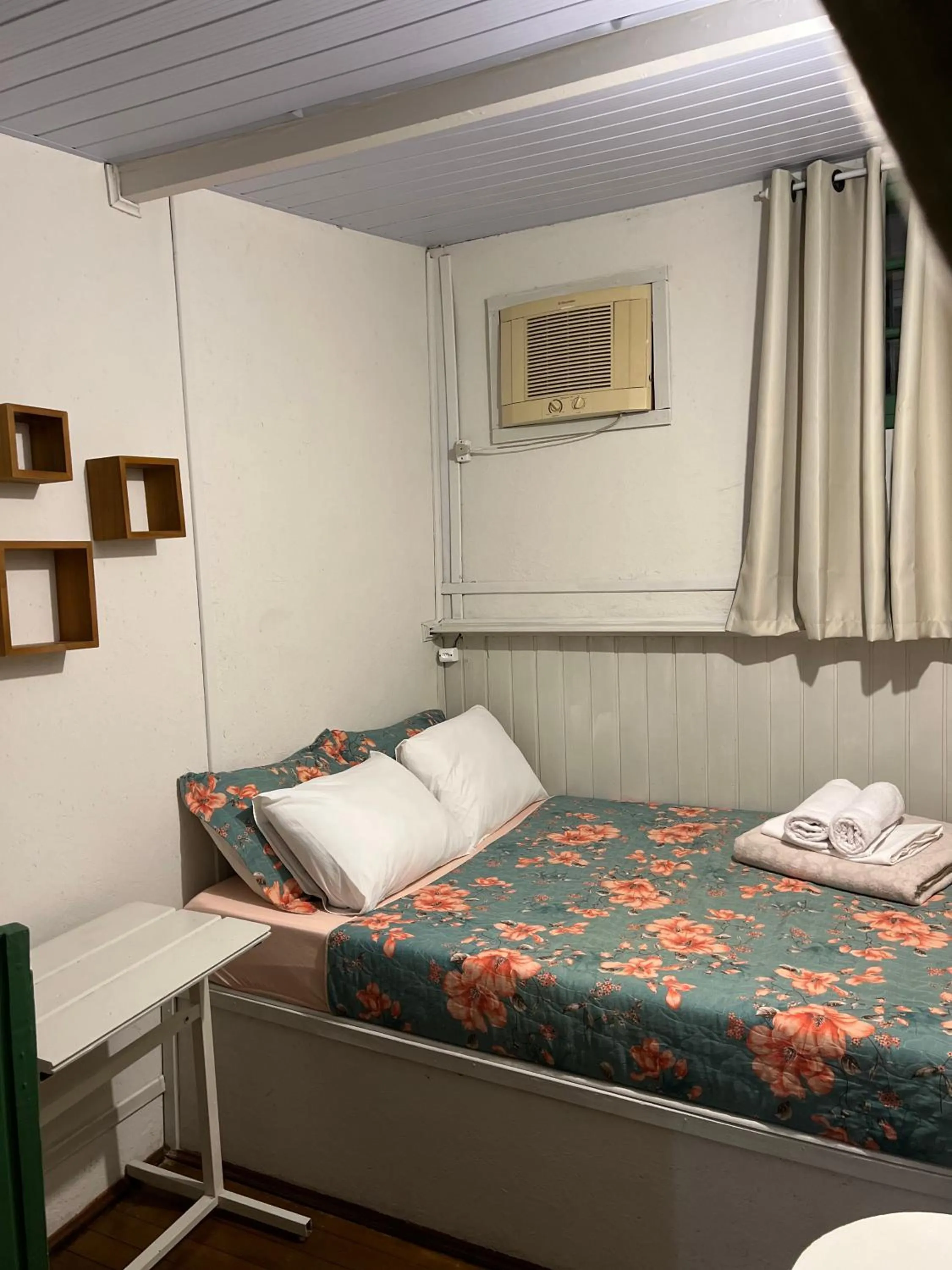 Bed in Mandala Camping Pousada