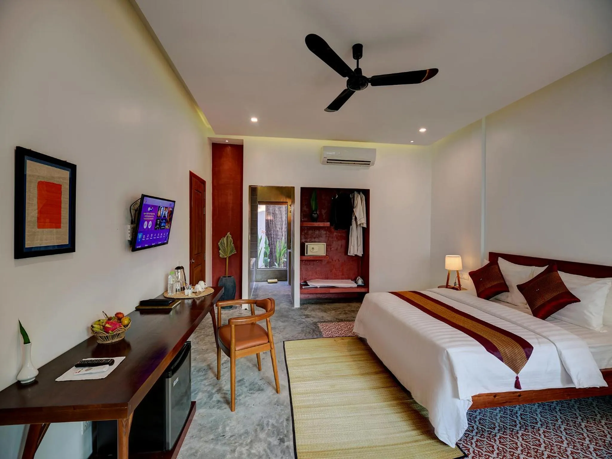 Photo of the whole room, Bed in Tanei Angkor Resort and Spa