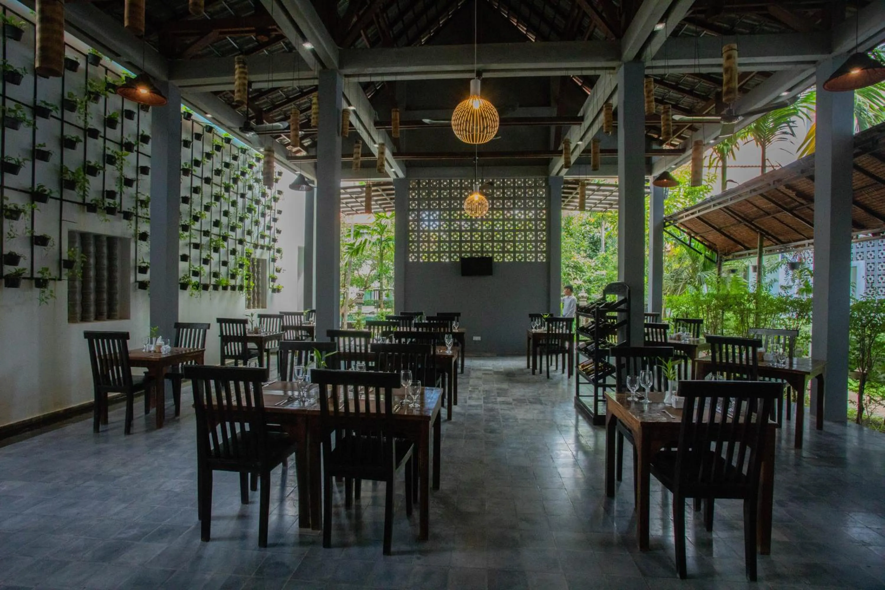 Restaurant/places to eat in Tanei Angkor Resort and Spa