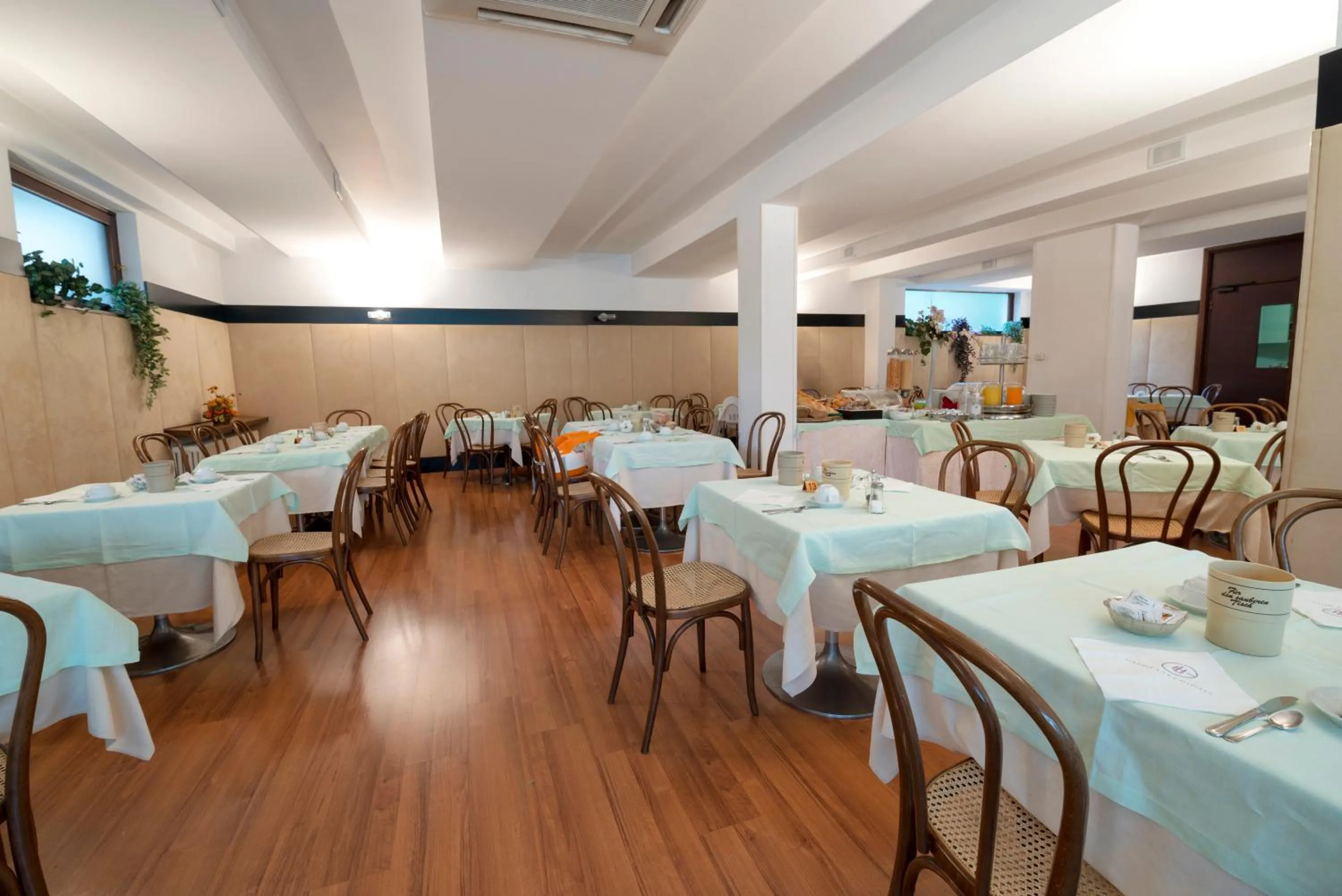 Buffet breakfast in Hotel Bristol