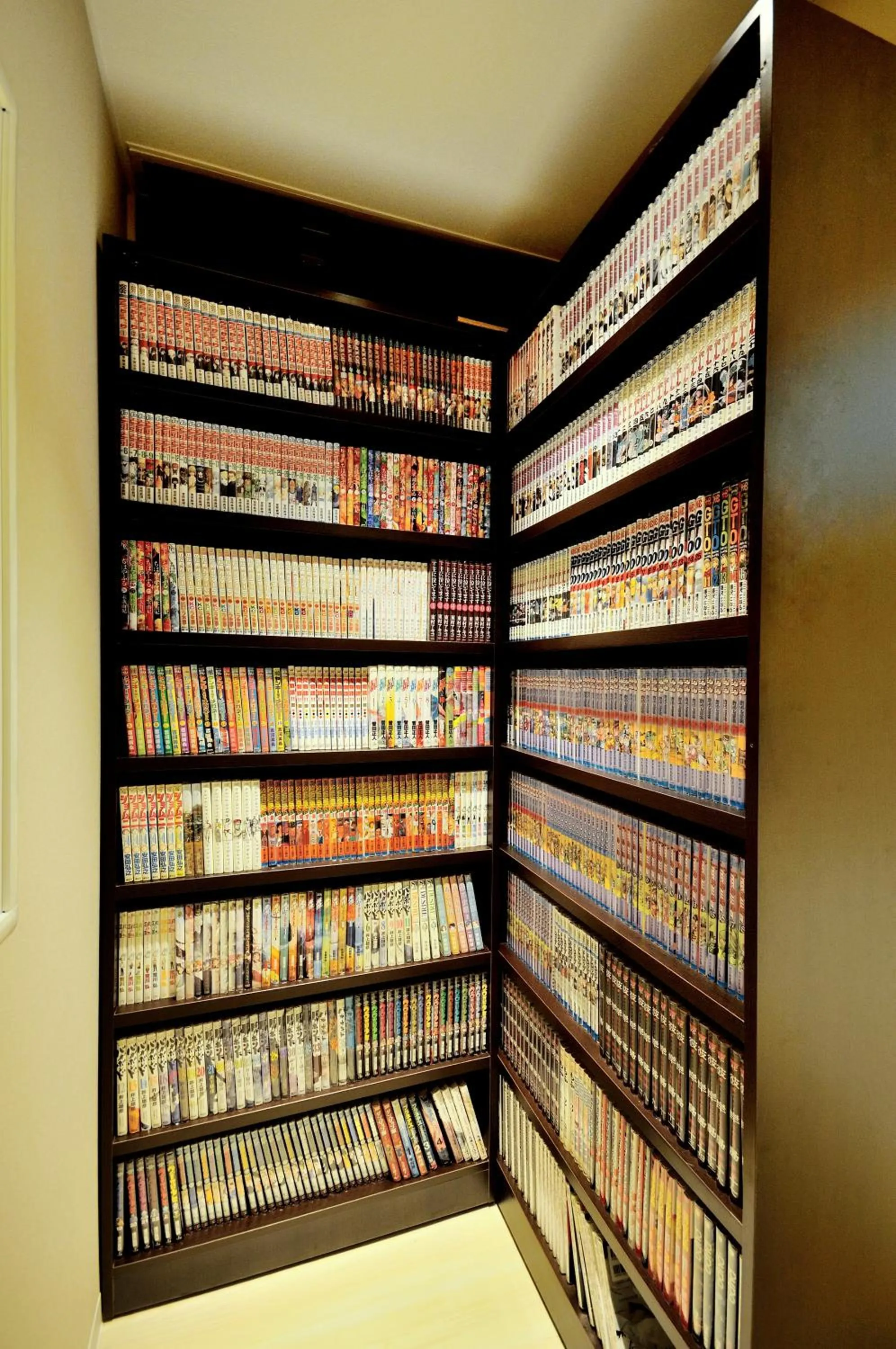 Library in Spa&Capsule Hotel Grandpark Inn Kitasenju