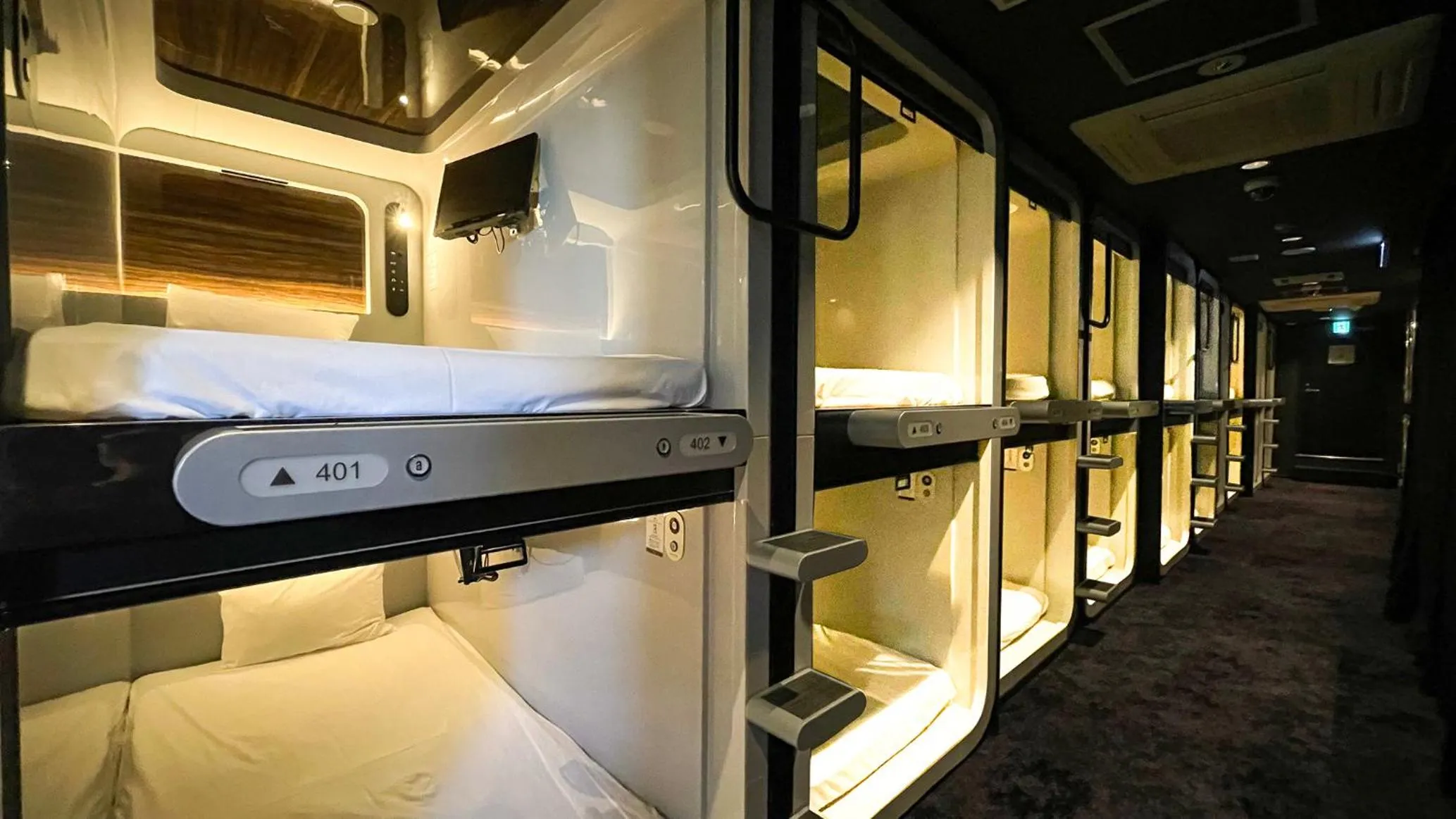 Bed in Spa&Capsule Hotel Grandpark Inn Kitasenju