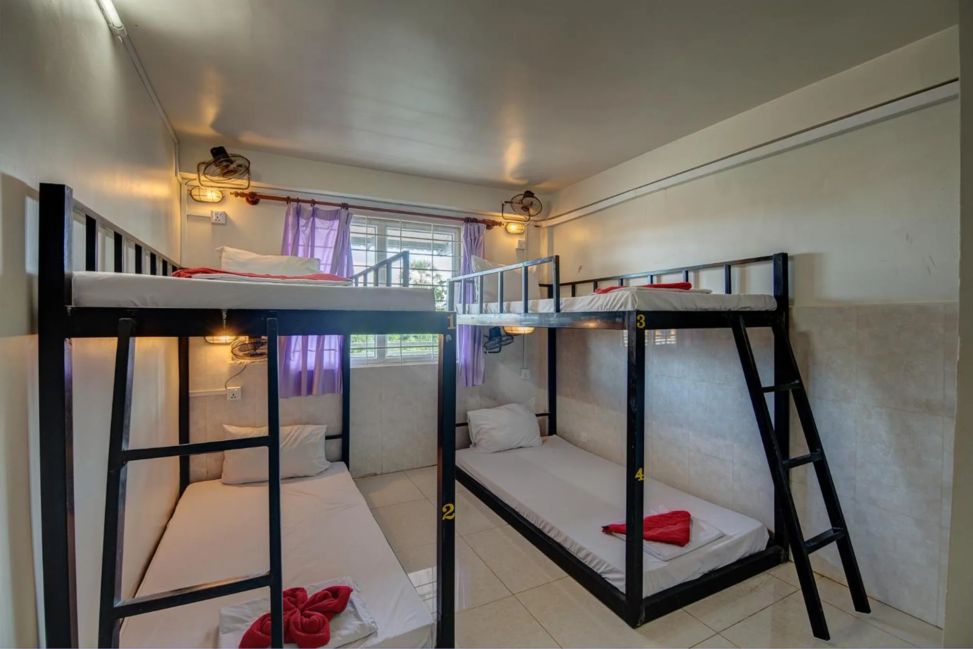 Property building, Bed in Siem Reap Pub Hostel