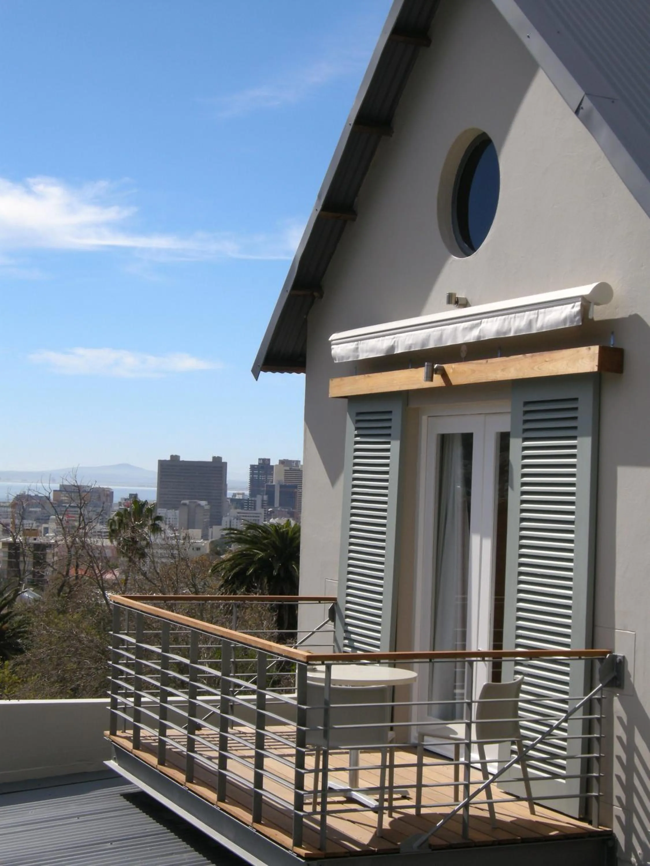 Day in Four Rosmead Boutique Guesthouse