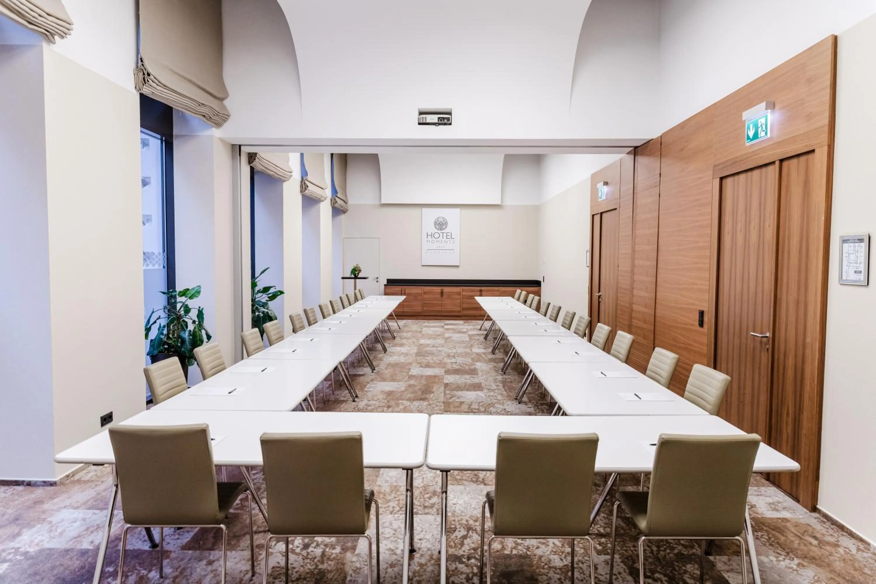 Meeting/conference room in Hotel Moments Budapest by Continental Group