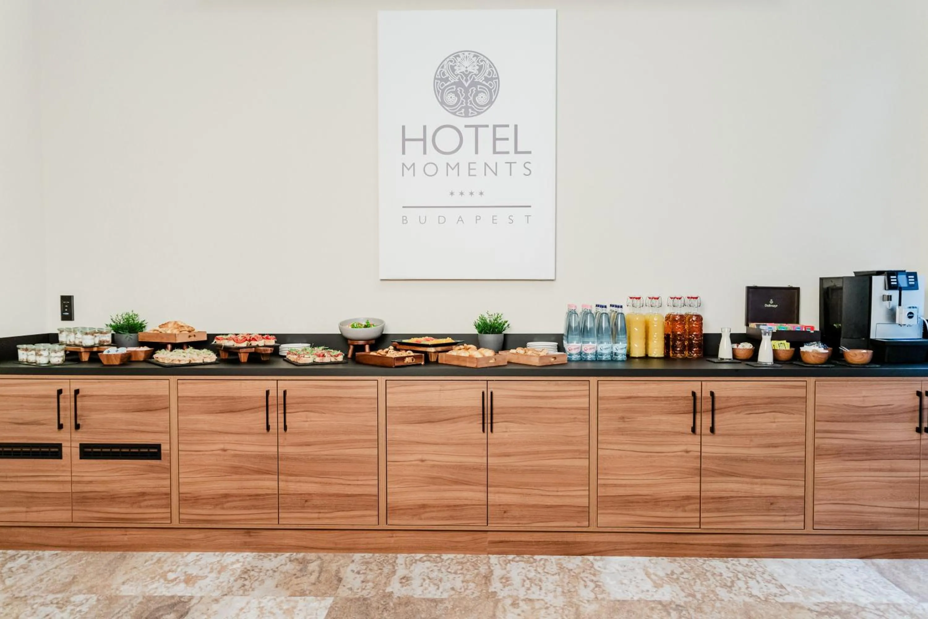 Meeting/conference room in Hotel Moments Budapest by Continental Group