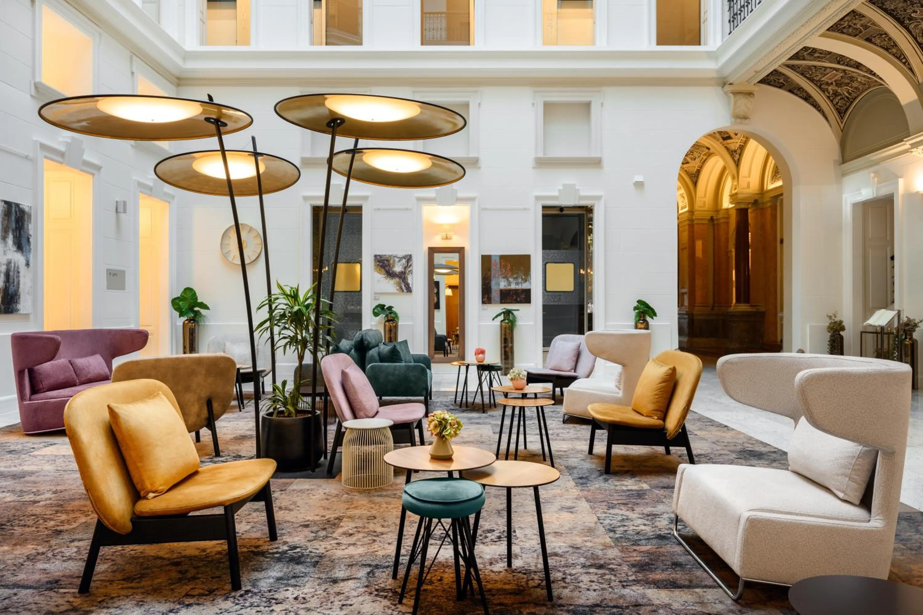 Lobby or reception in Hotel Moments Budapest by Continental Group